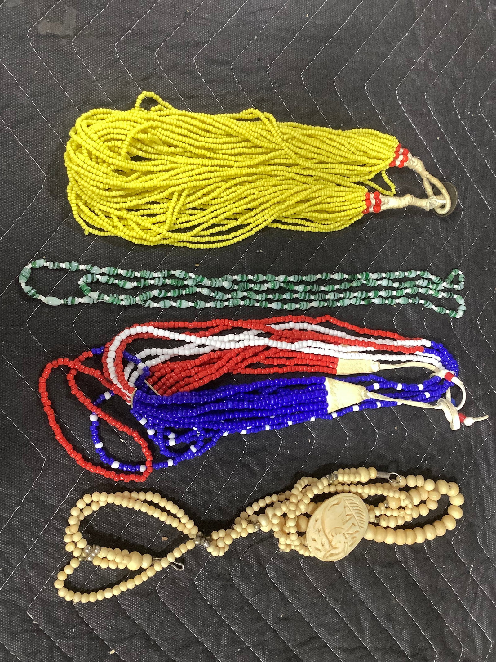 Vintage beaded jewelry (1 of 1)