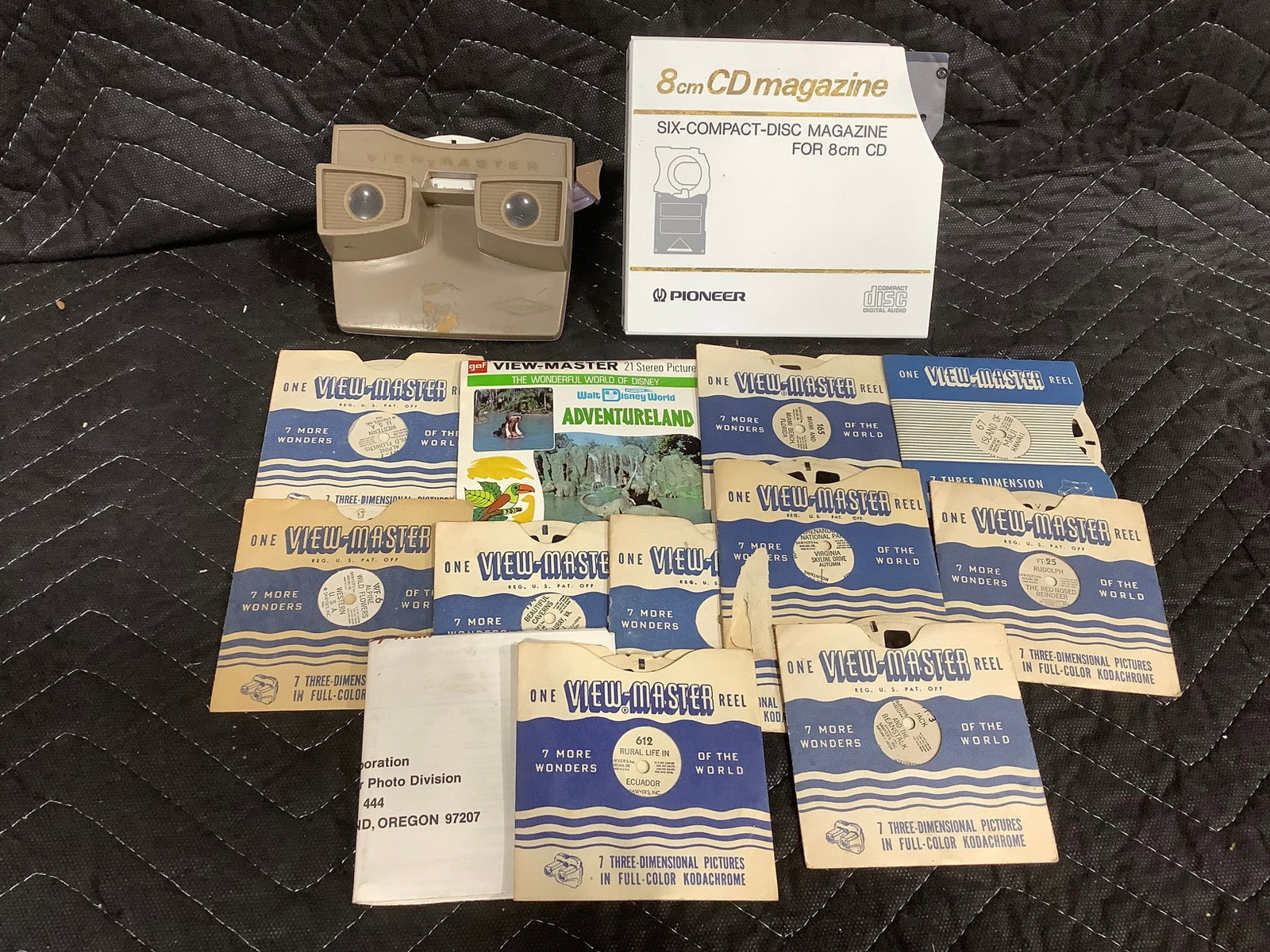 View Master with slides and more: View Master with slides and more