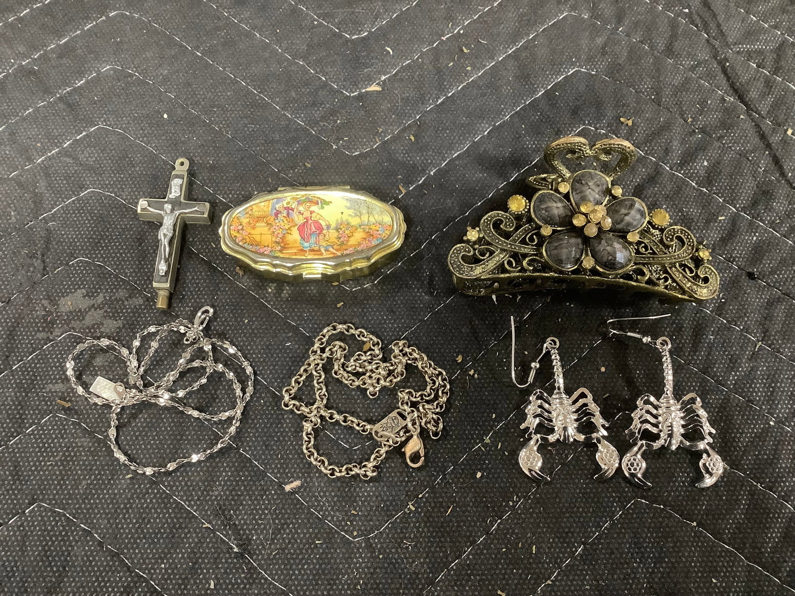 Vintage costume jewelry (1 of 1)
