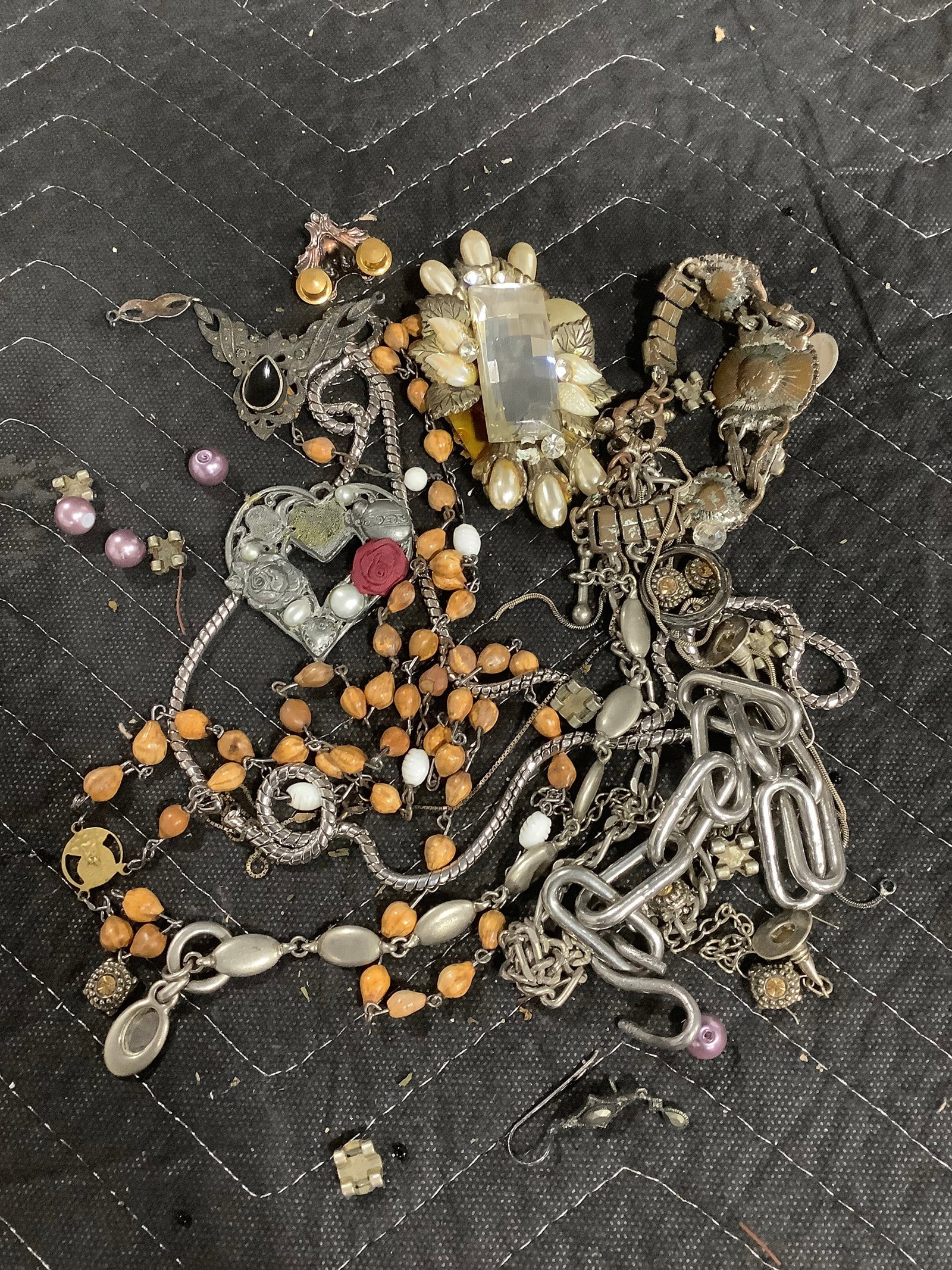 Vintage costume jewelry (1 of 1)