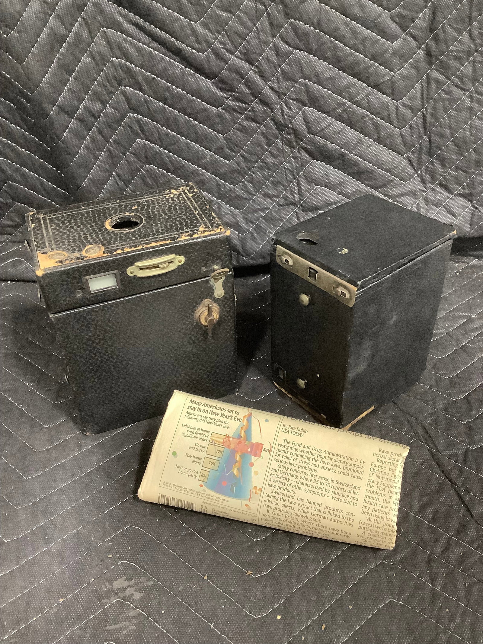 1916 Eastman Kodak Brownie No.2A Model B box cameras: 1916 Eastman Kodak Brownie No.2A Model B box cameras
