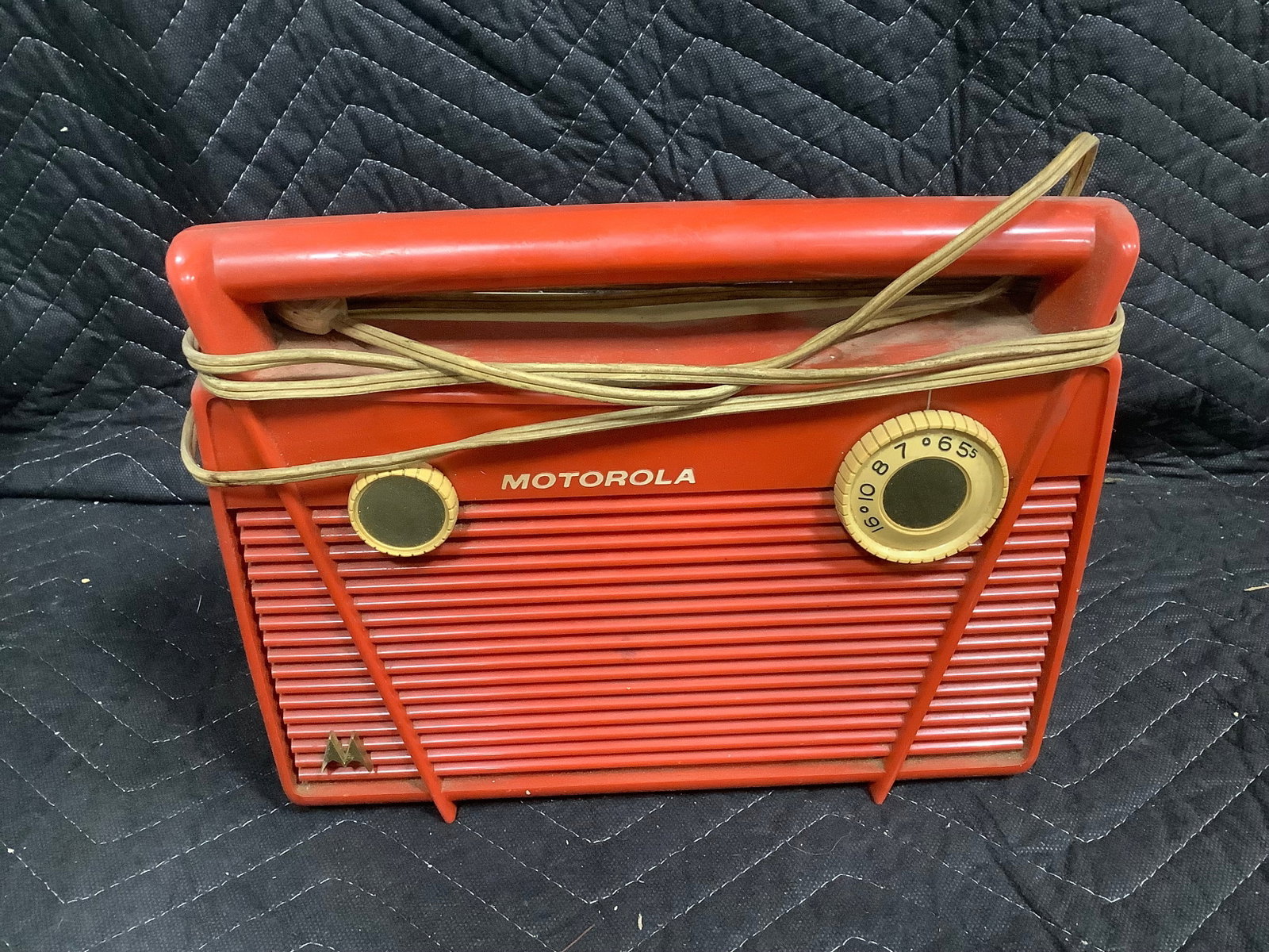 Vintage Motorola portable radio: Vintage Motorola portable radio