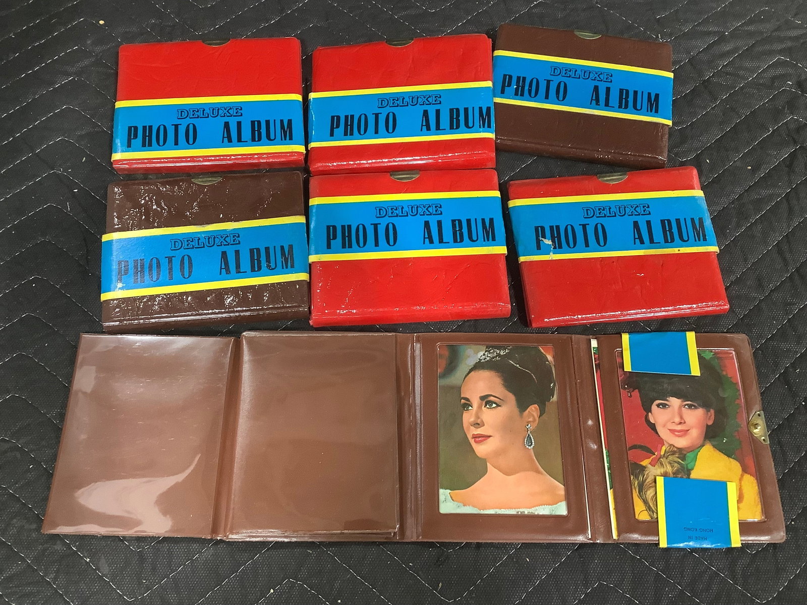 Deluxe Photo Album matchbook style containers (1 of 1)