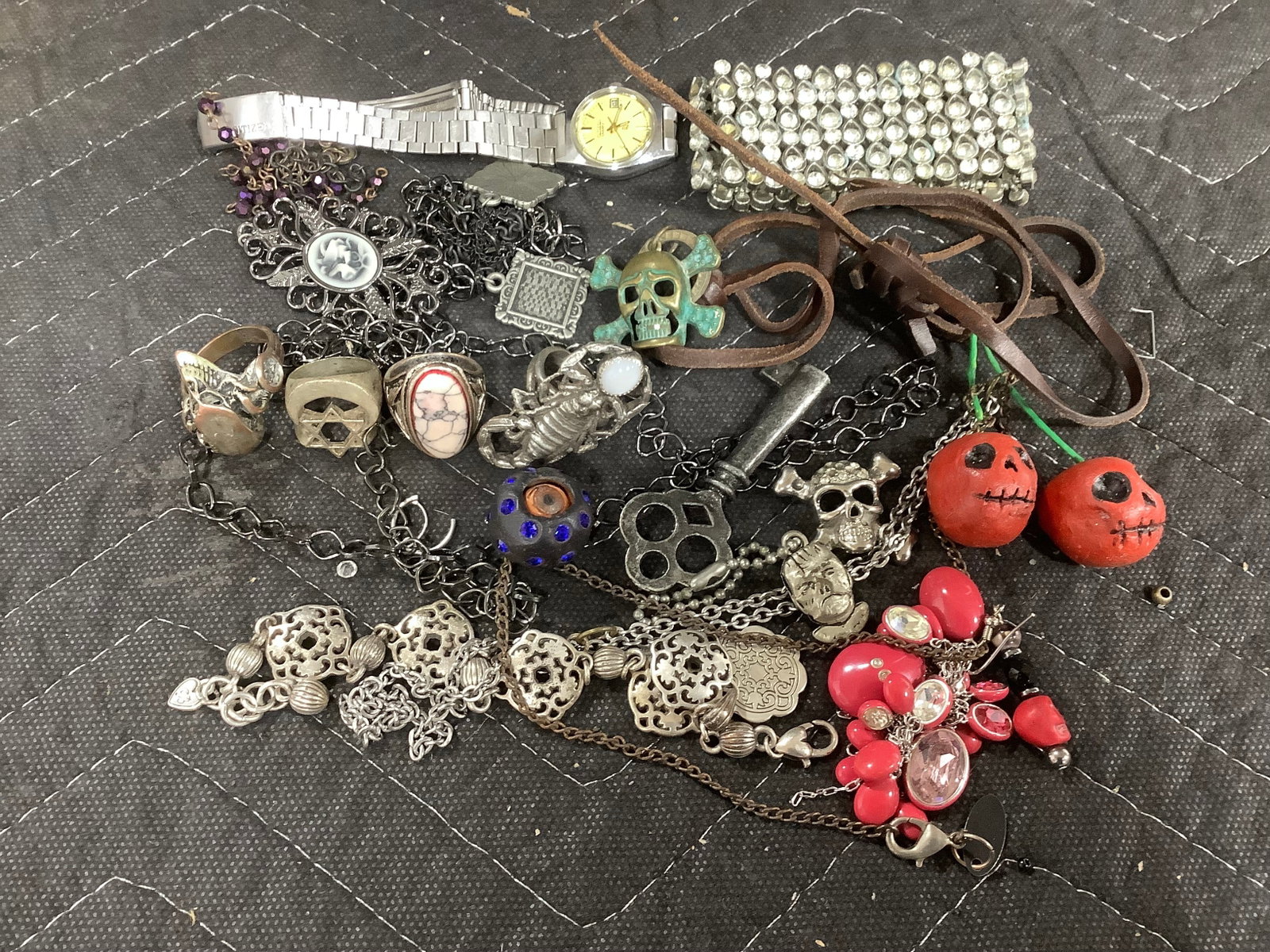 Vintage costume jewelry (1 of 1)