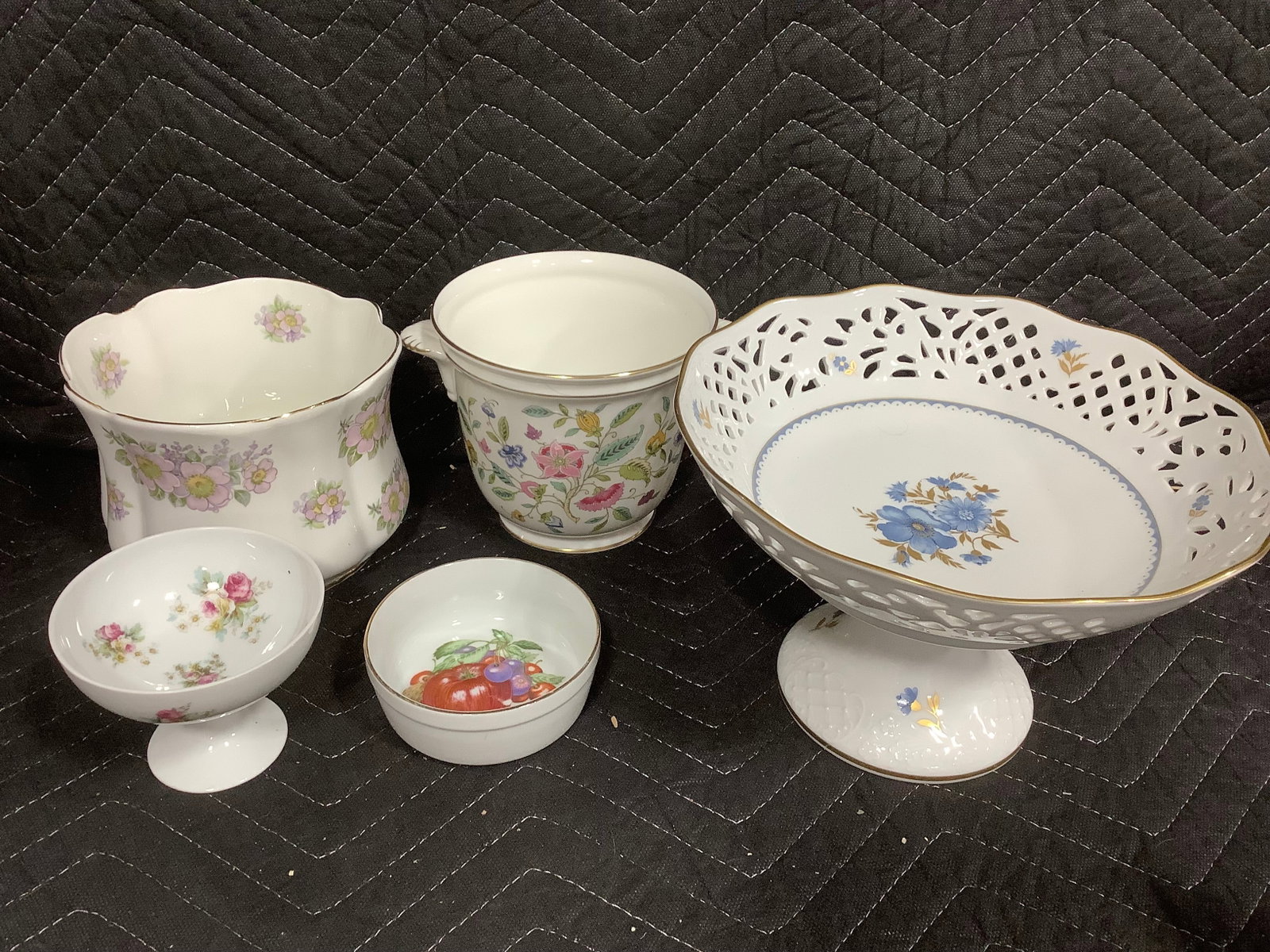 Minton cachepot, Oscar de La Renta handpainted footed compote(6in tall), and more (1 of 1)