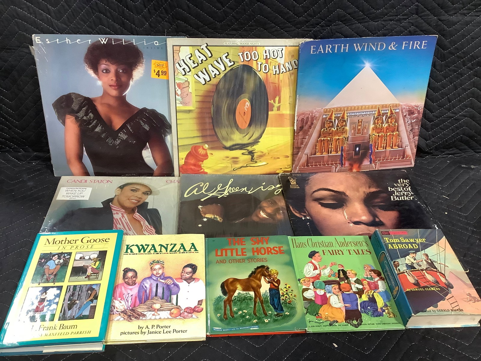 Vintage records and books (1 of 1)