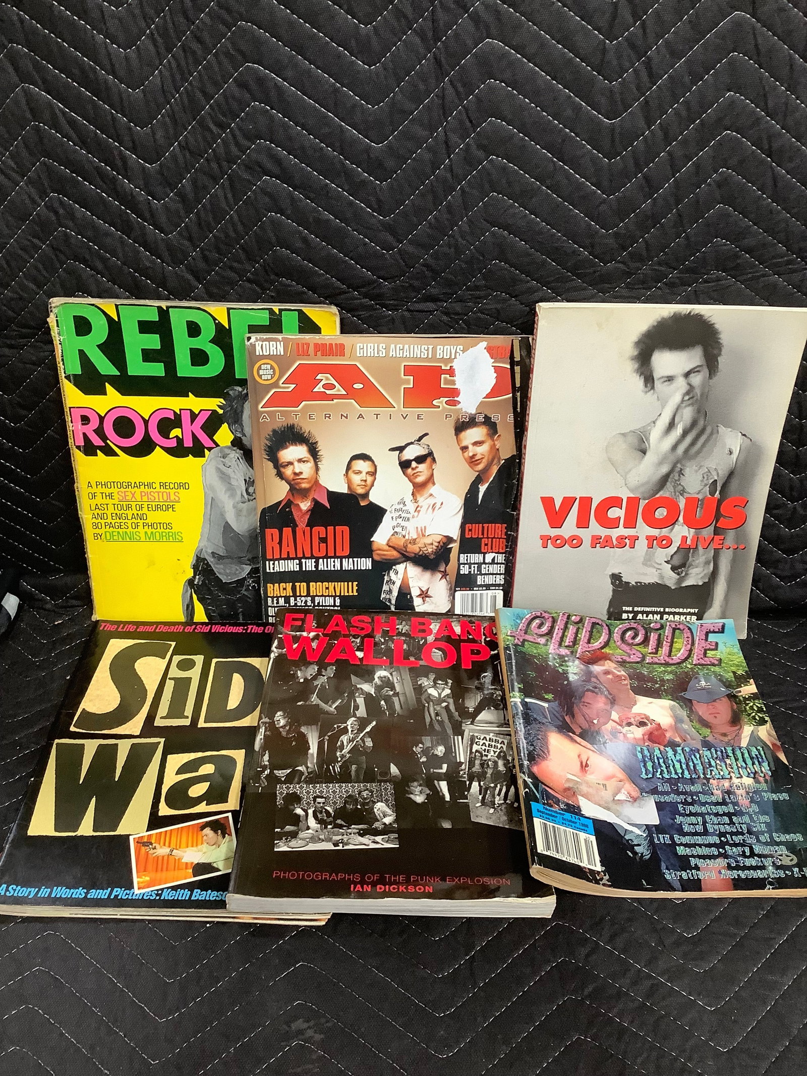 Vintage rock/punk rock books: Vintage rock/punk rock books