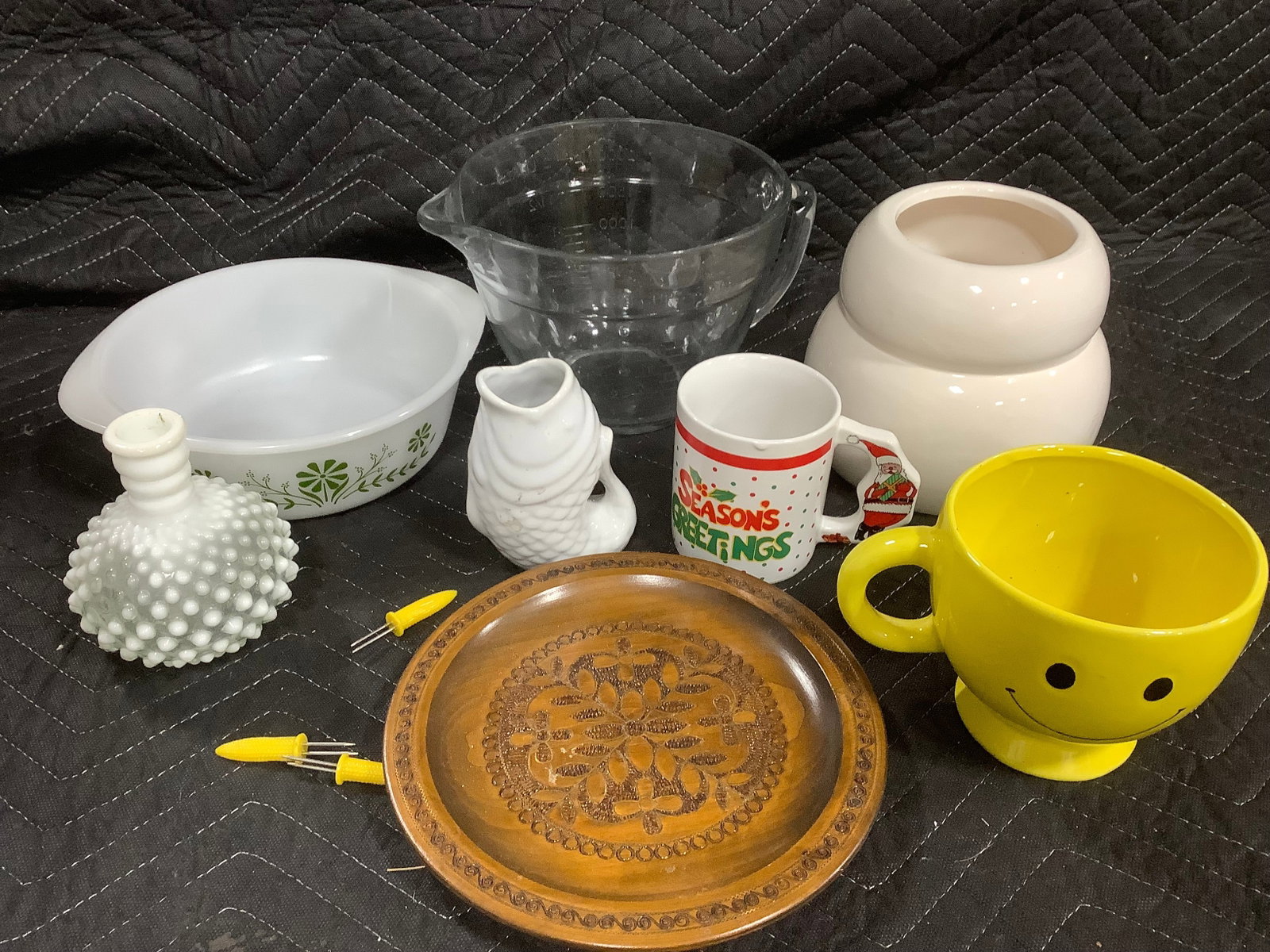 Pyrex Dish, Large Measuring Cup, Bud Vases, and more (8.5in Tallest) (1 of 1)