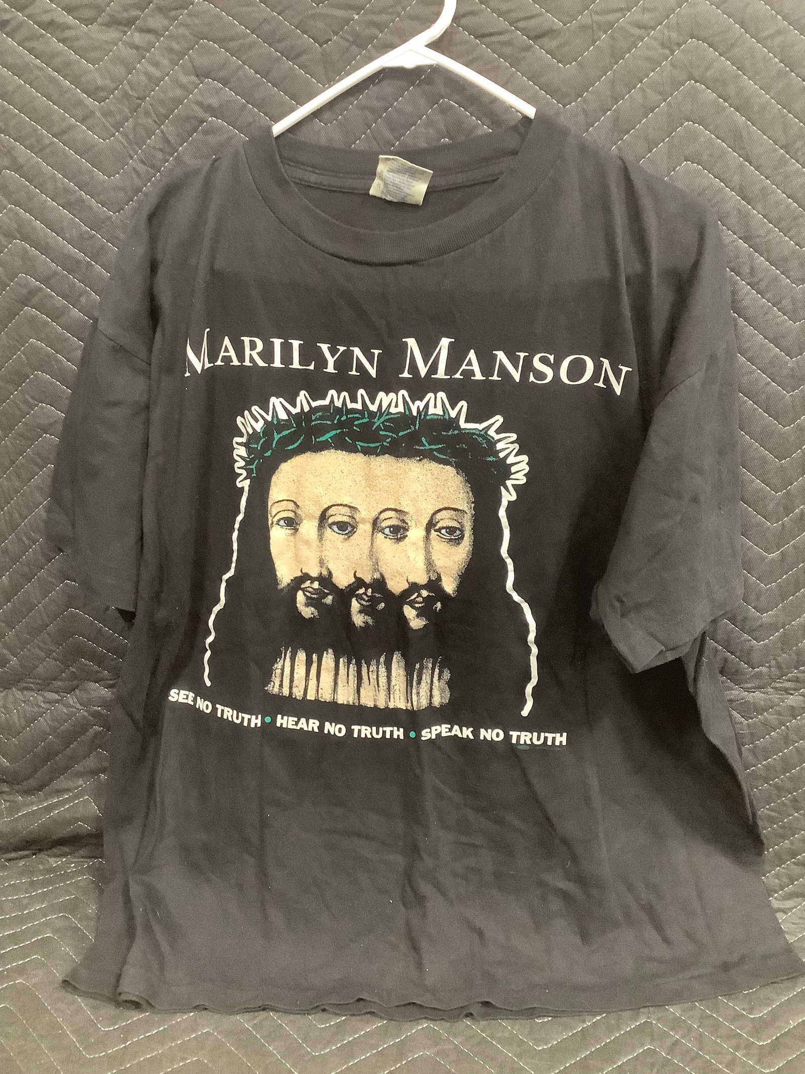 Marilyn Manson tshirt(XL): Marilyn Manson tshirt(XL)