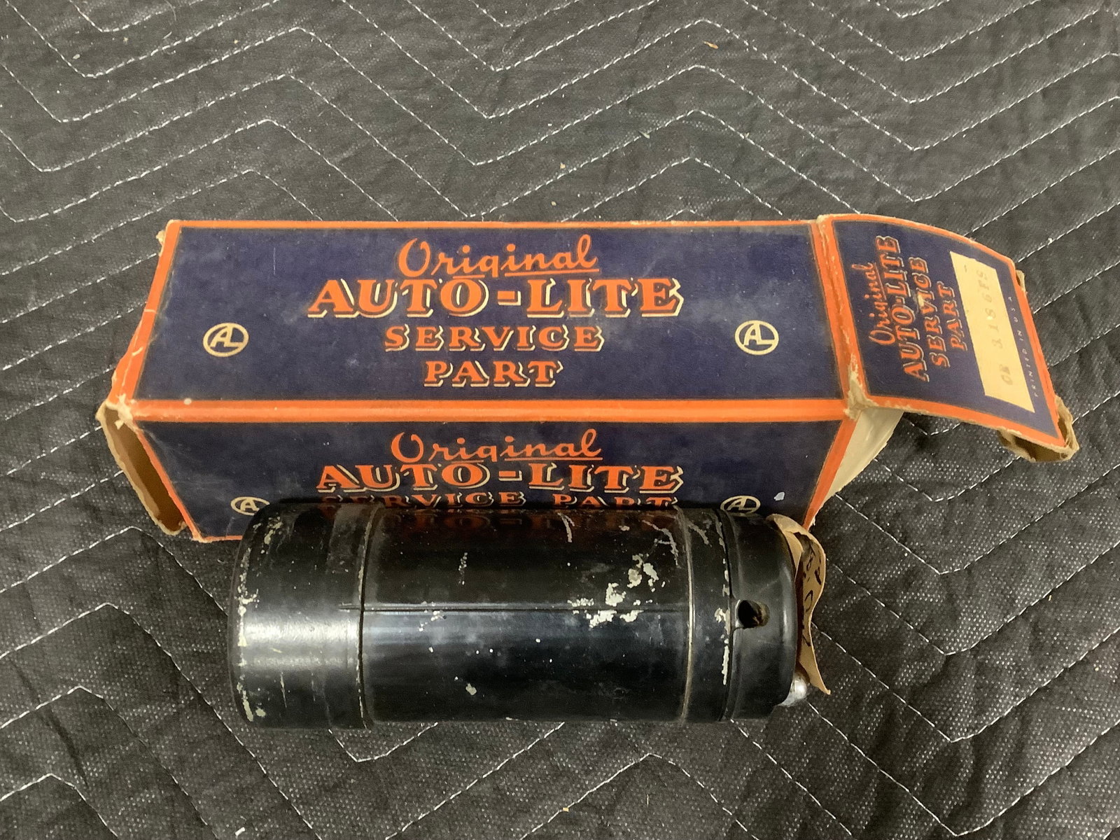 Vintage original auto lite service part in box (1 of 1)
