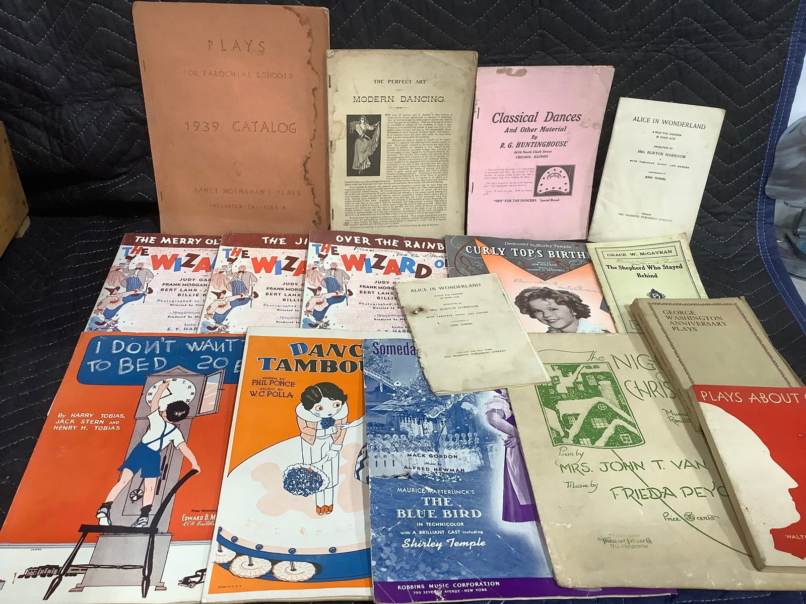 Vintage ephemera/books (1 of 1)