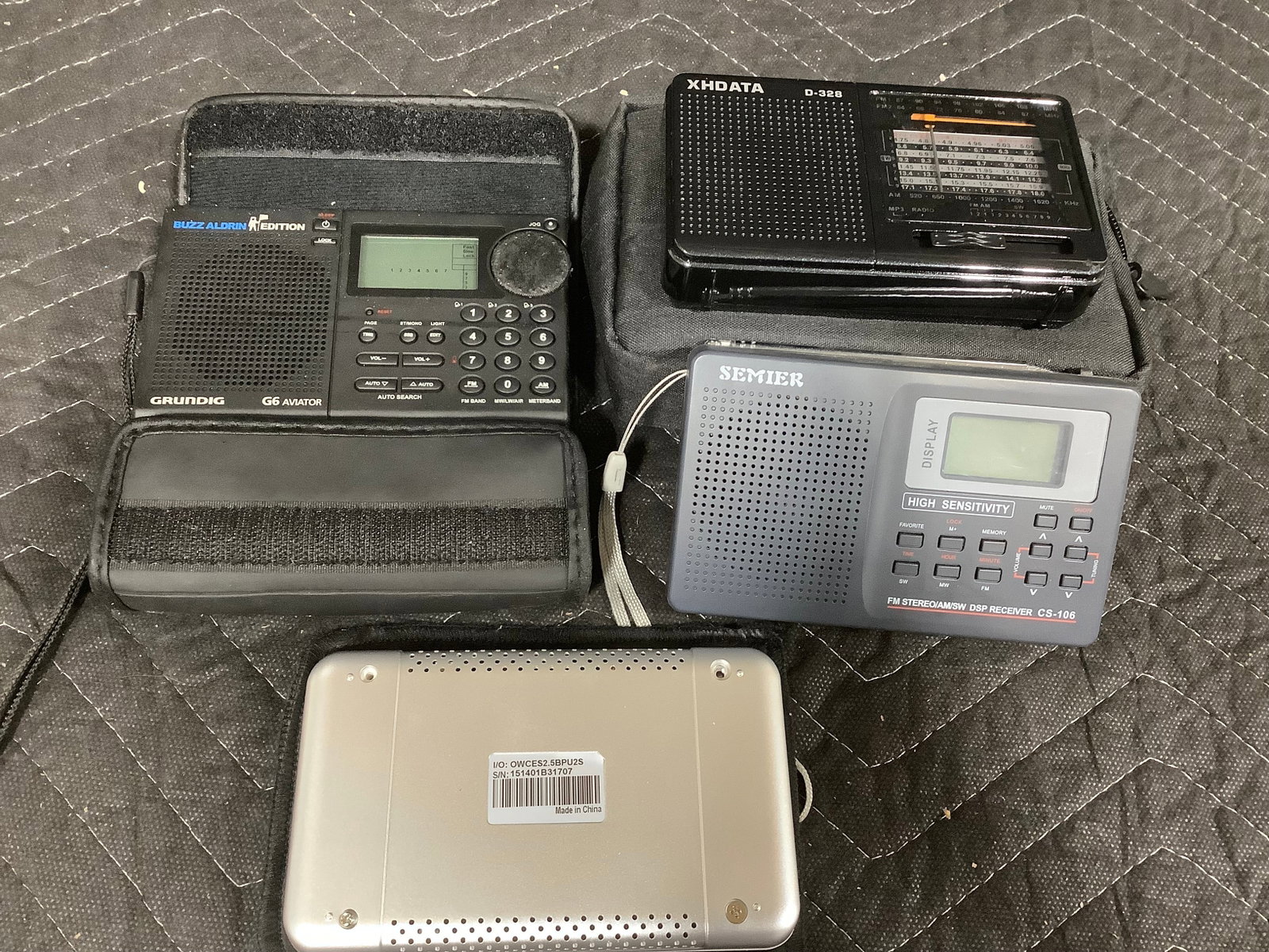 Vintage radios (1 of 1)