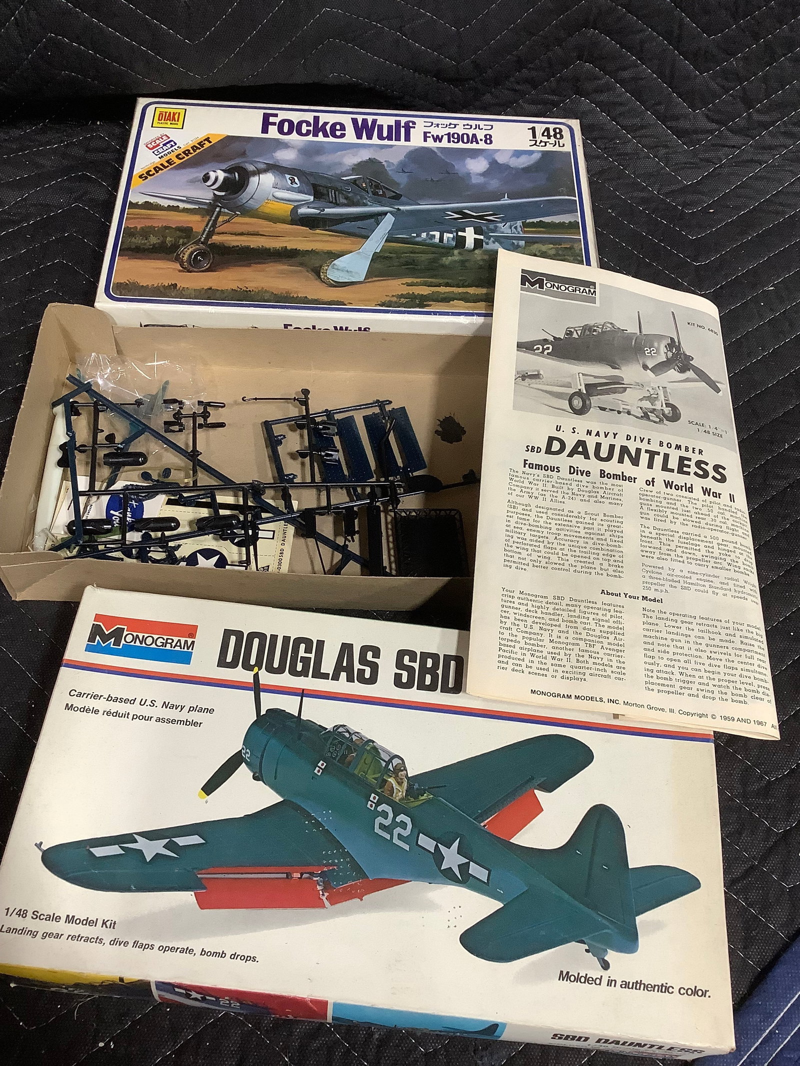 Vintage model kits(Monogram and more) (1 of 1)