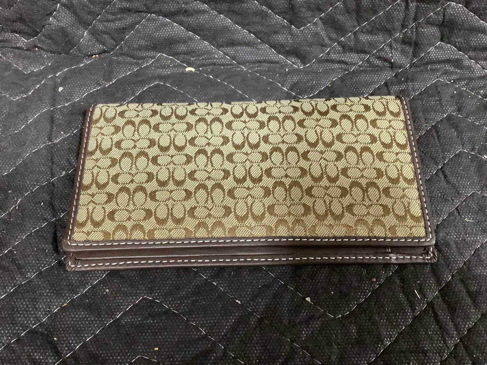 Coach wallet*unauthenticated*: Coach wallet*unauthenticated*
