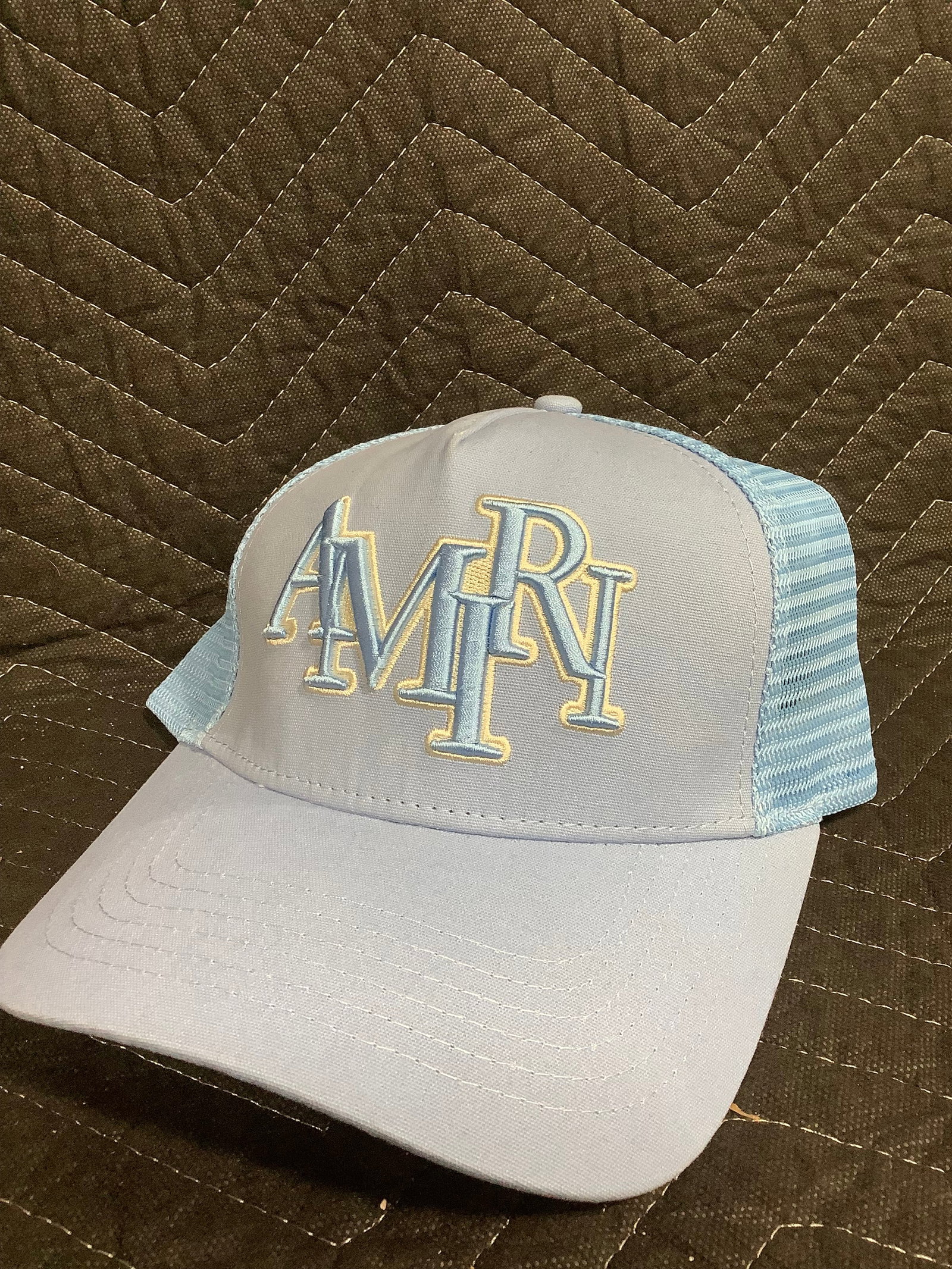 Amiri hat: Amiri hat
