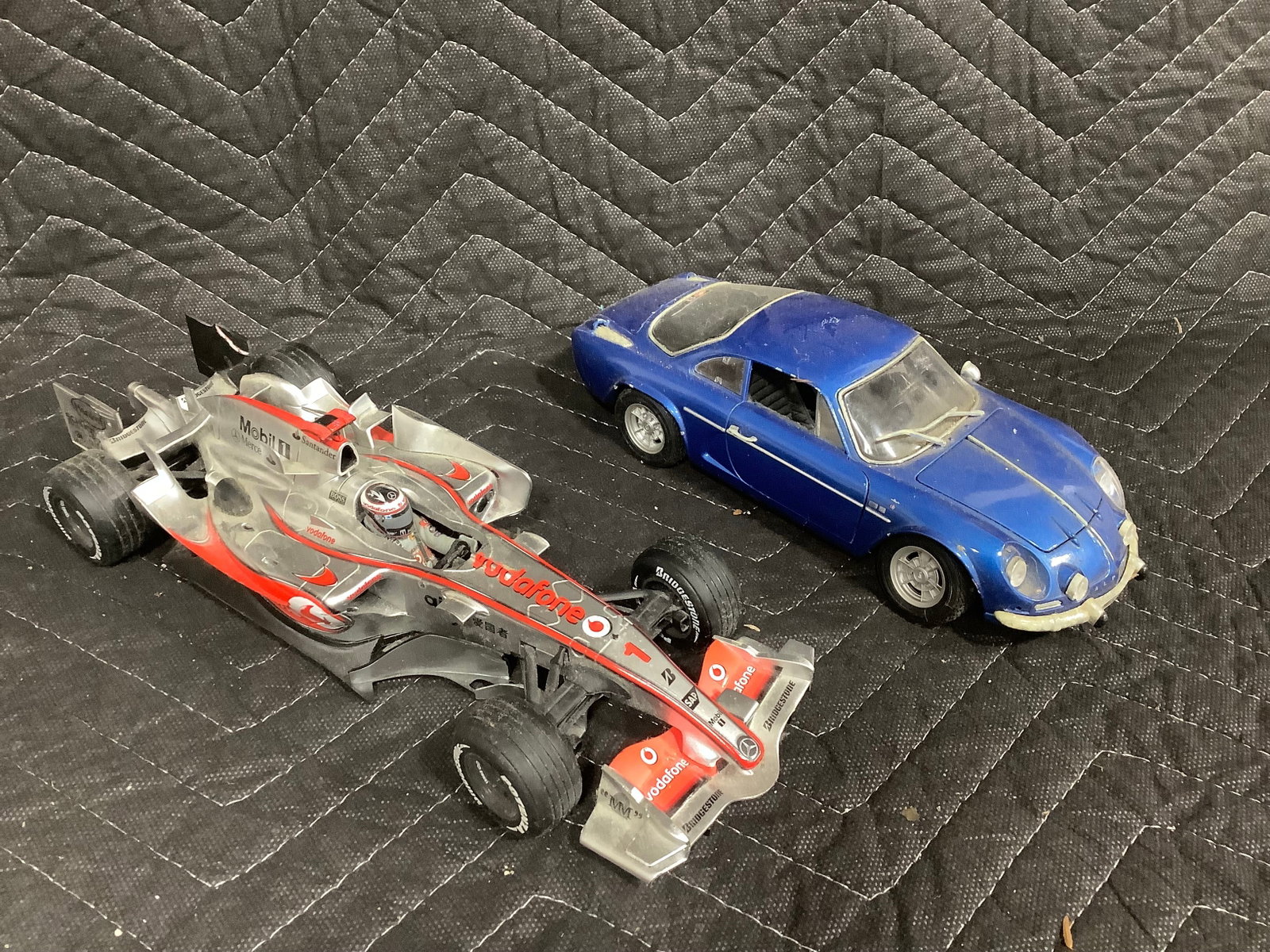 HotWheels Mclaren and Maisto Alpine Renault 1971 1:18 scale collectible cars (1 of 1)