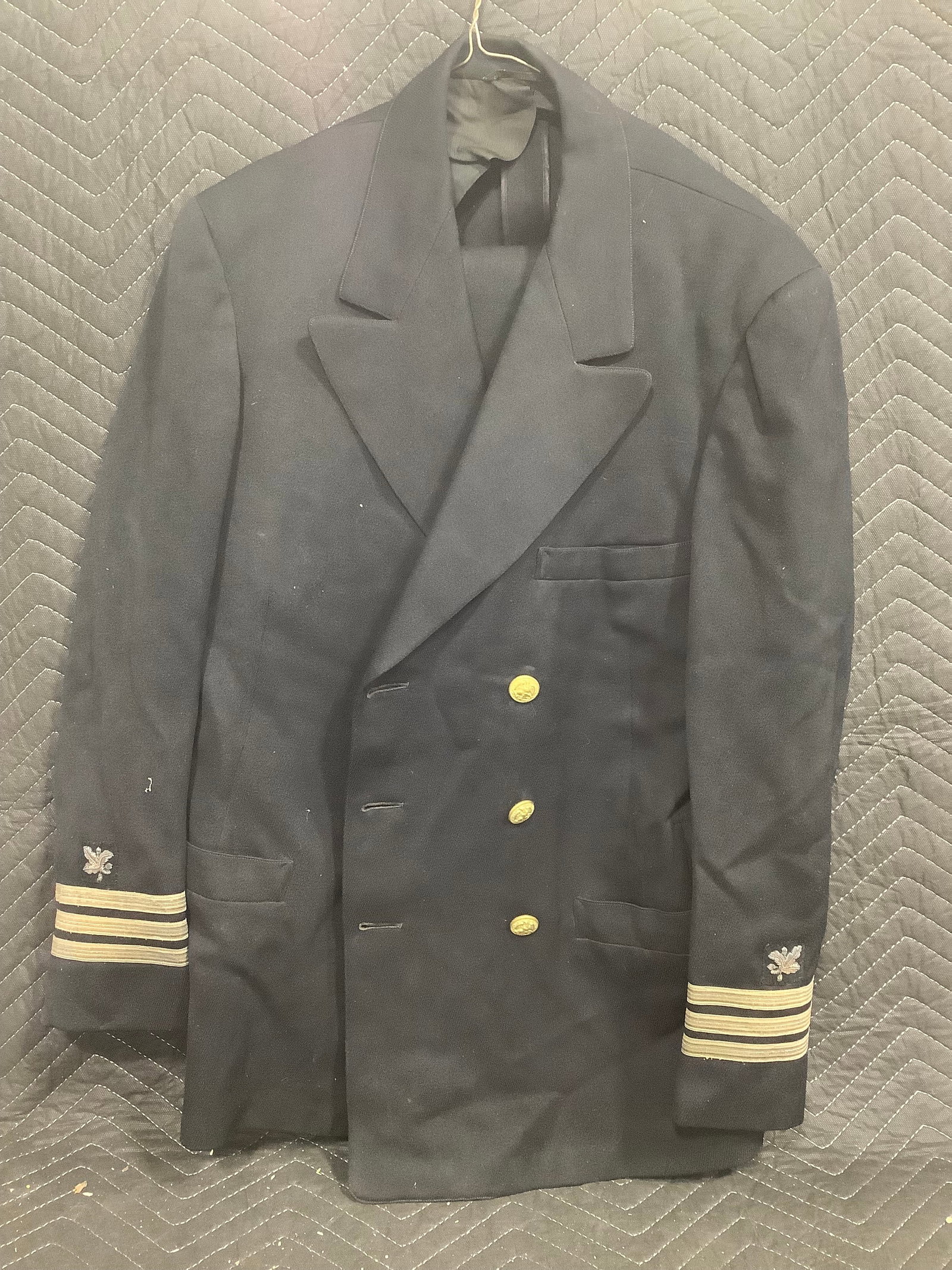 Military jacket(size N/A): Military jacket(size N/A)