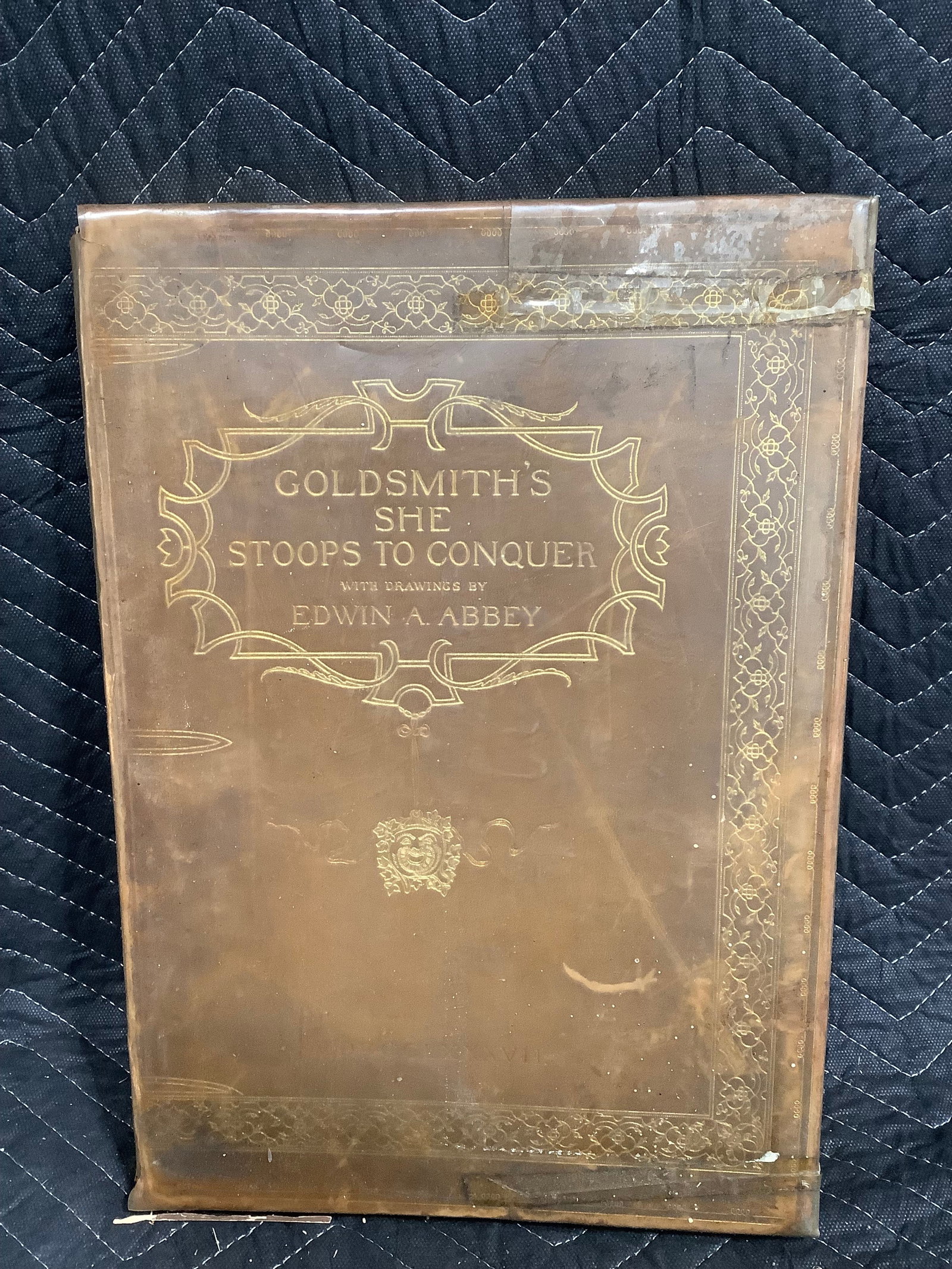 She Stoops to Conquer vintage book by Edwin A Abbey(worn condition): She Stoops to Conquer vintage book by Edwin A Abbey(worn condition)
