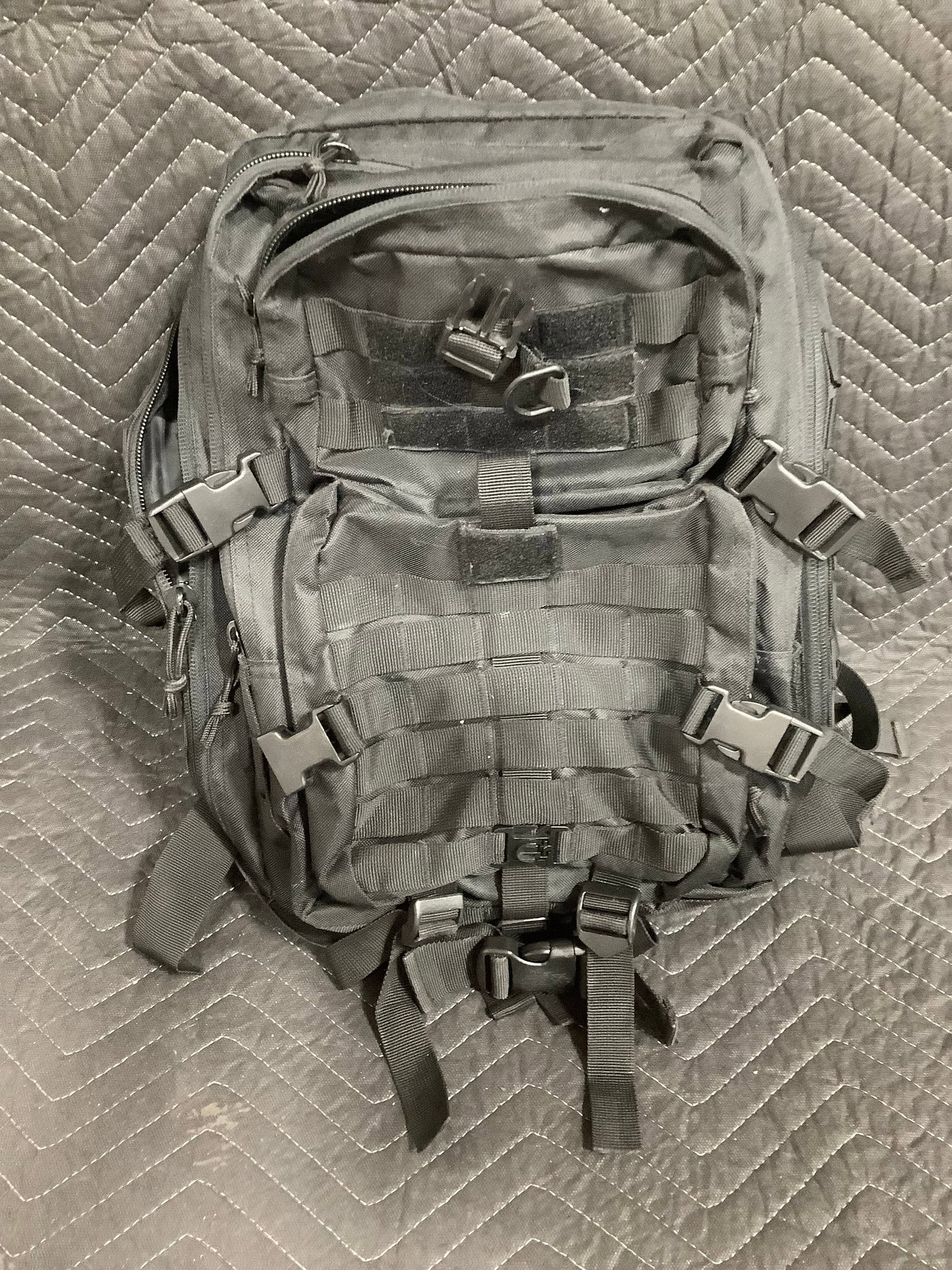 Hannibal Tactical Backpack - 6 Pockets *new condition* (1 of 1)