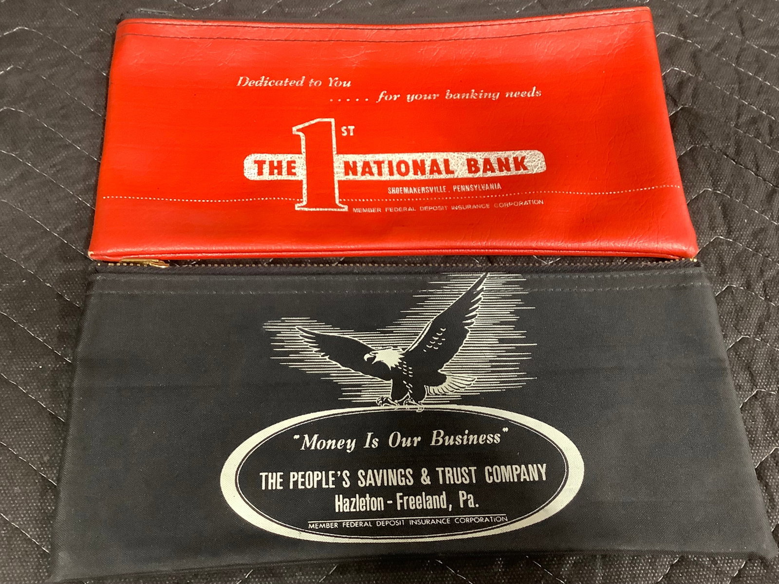 2 Vintage Bank Cash Zipper Bags & Pouches: 2 Vintage Bank Cash Zipper Bags & Pouches