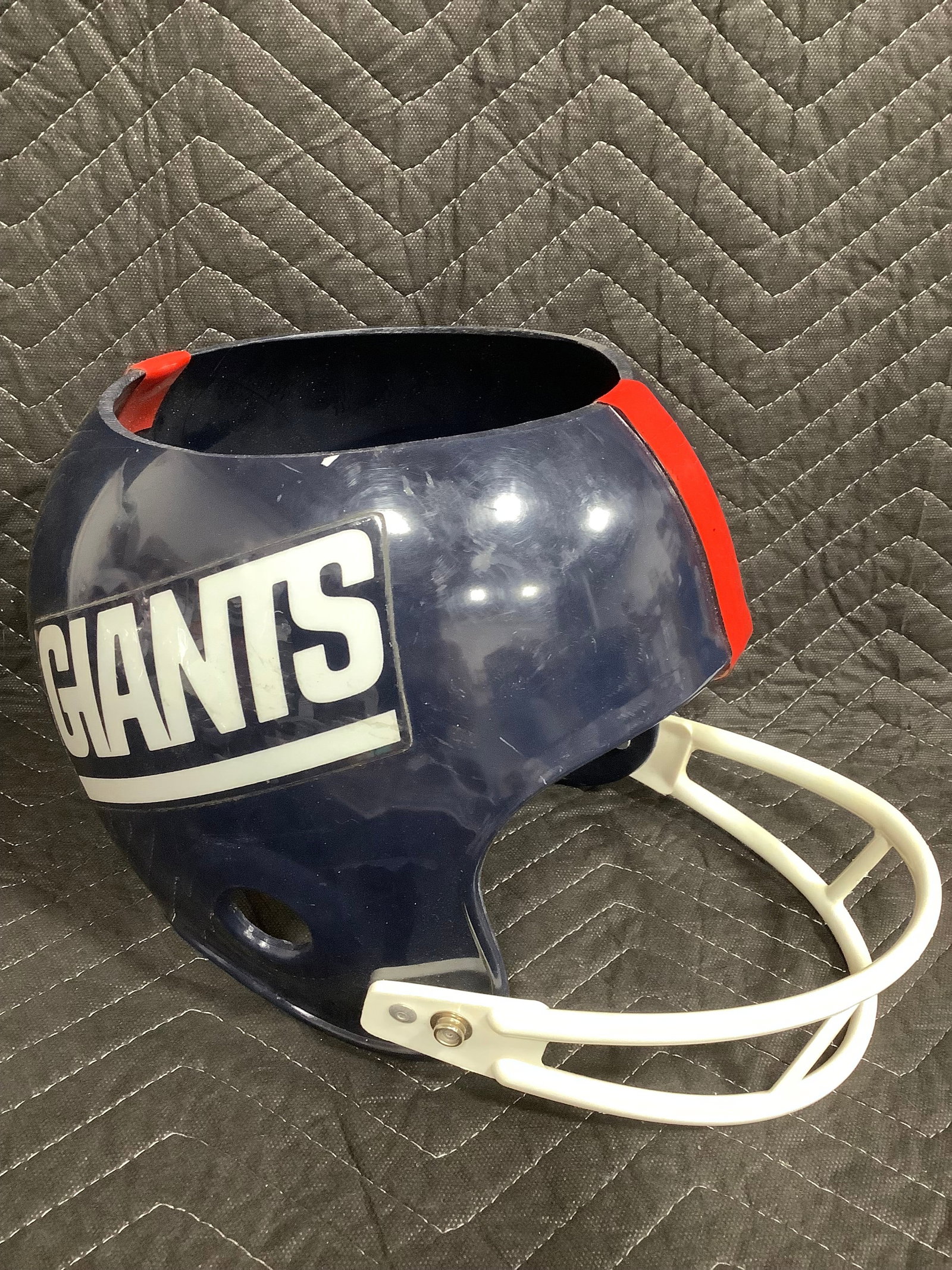 NY Giants Plastic Display: NY Giants Plastic Display