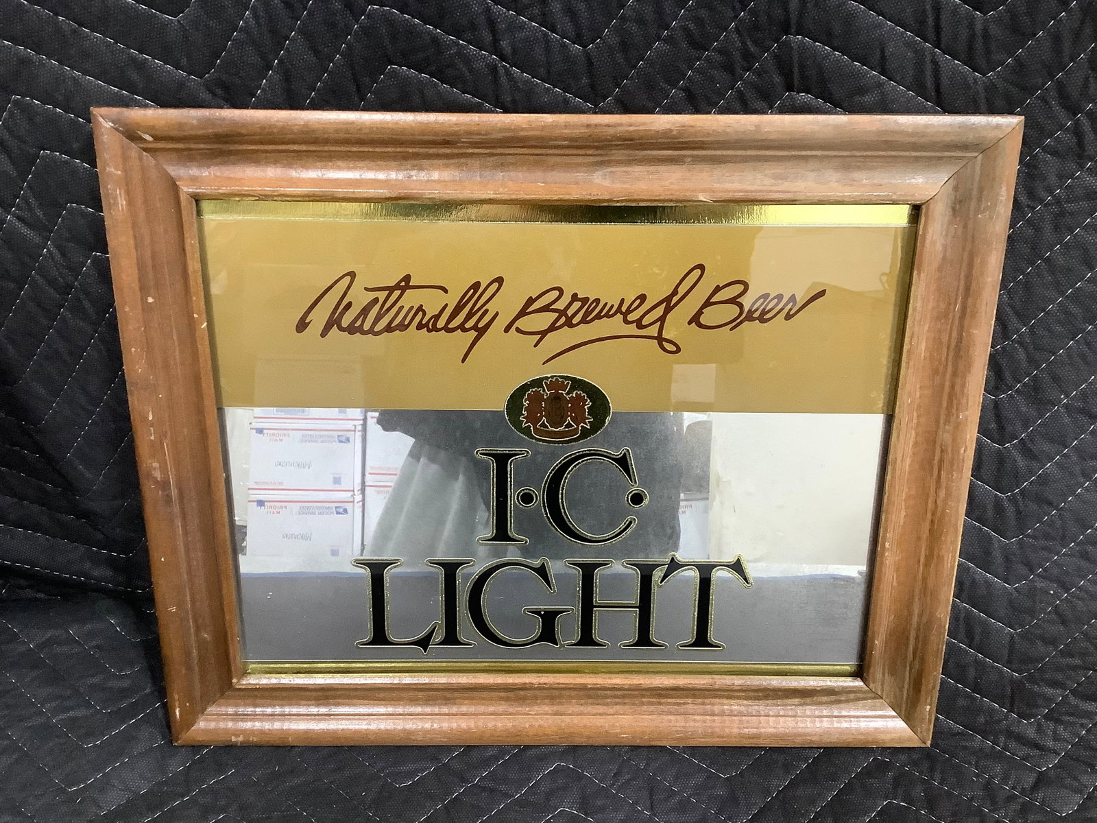 I.C. Light Beer Mirror Pub Sign (15.5inx12.5in) (1 of 1)