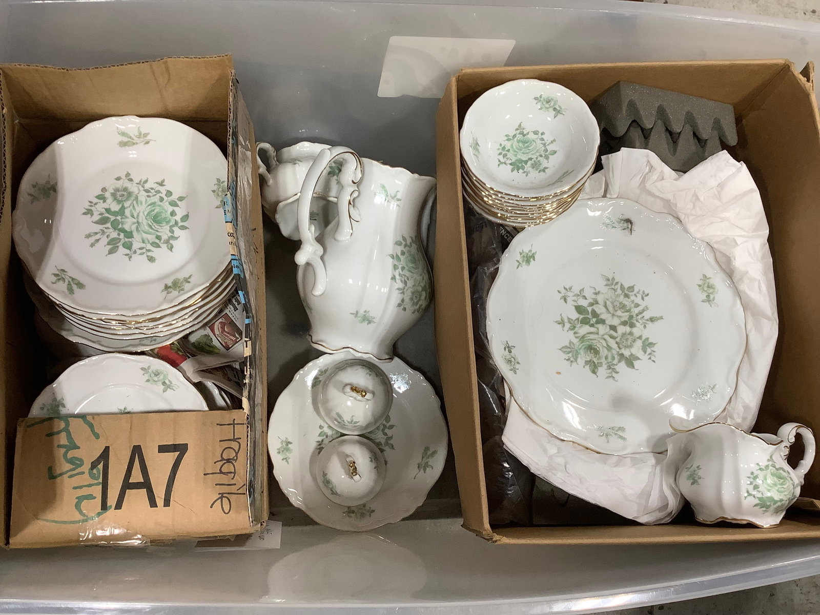 Hertel Jacob dining/tea set (1 of 1)