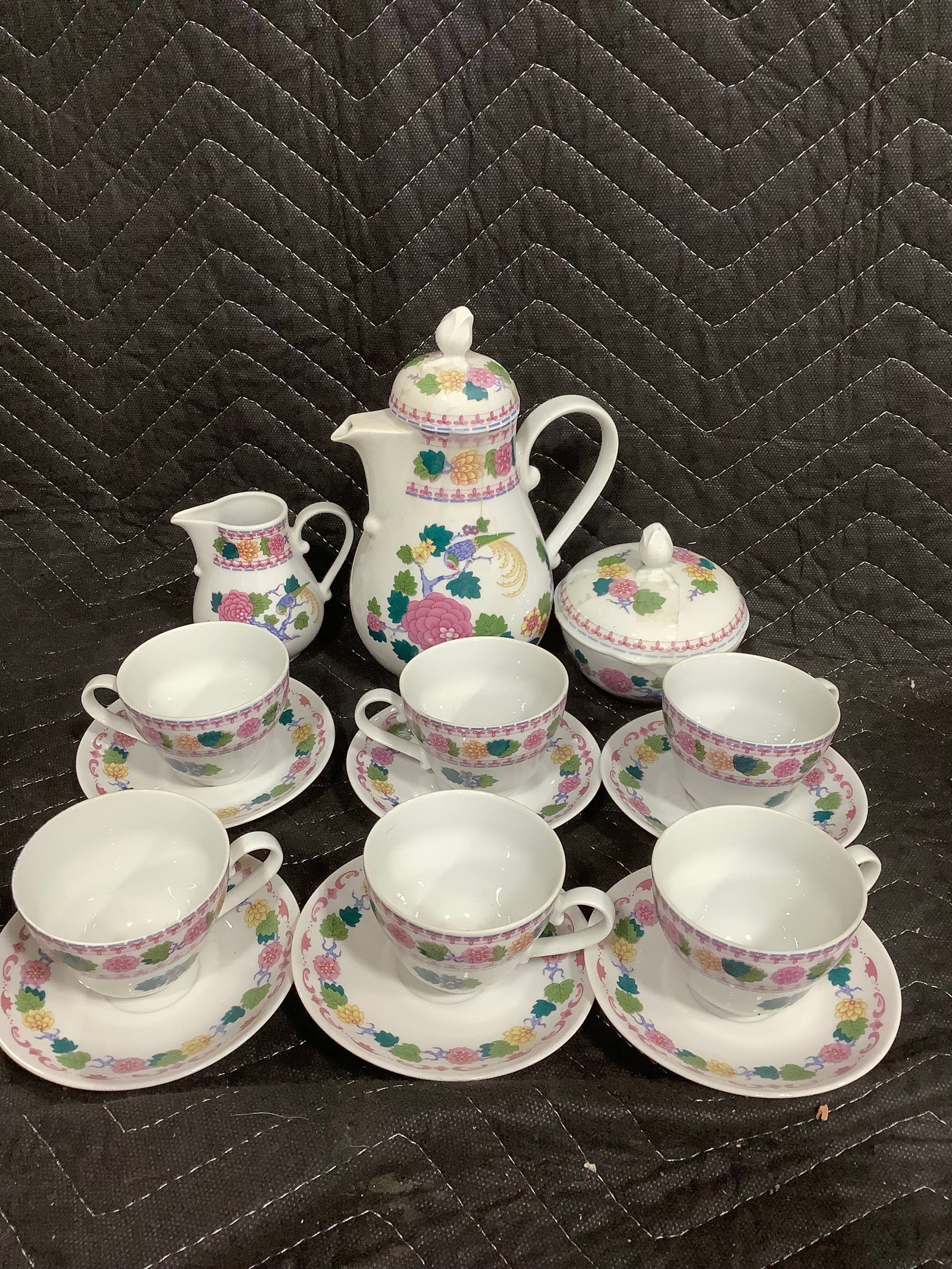 Kahla Ceramic Tea Set (8in Tallest) (1 of 1)