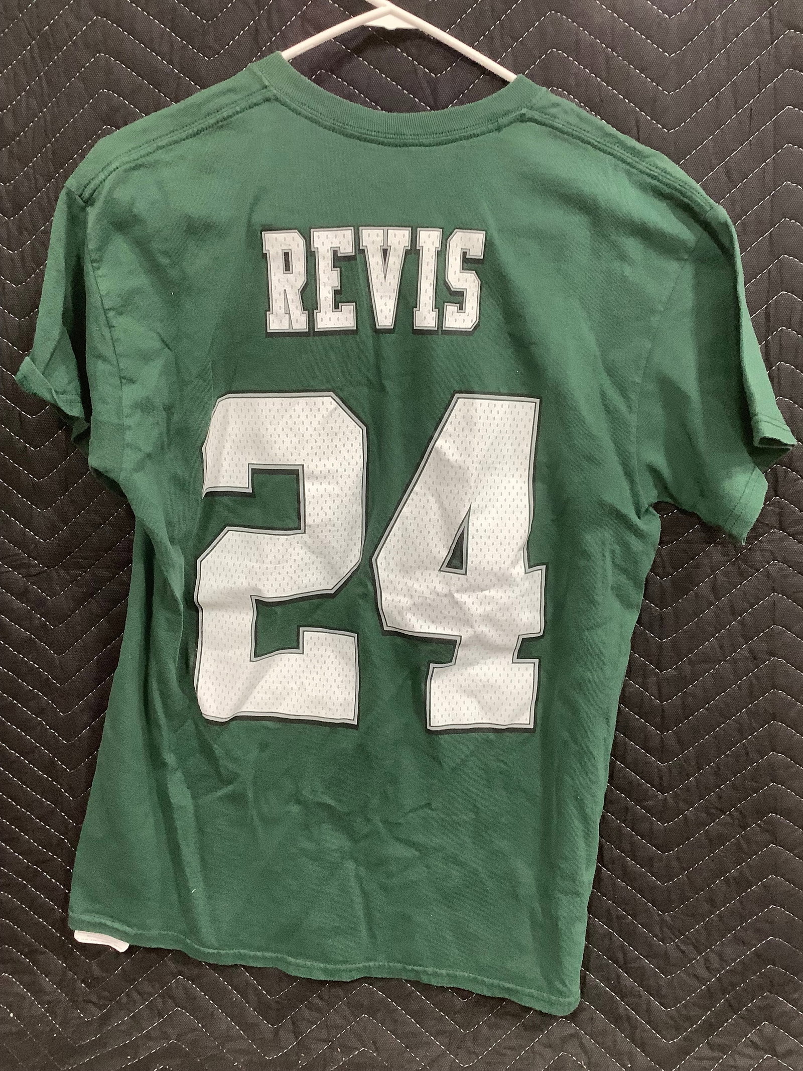 Jets Revis #24 Tshirt (M): Jets Revis #24 Tshirt (M)
