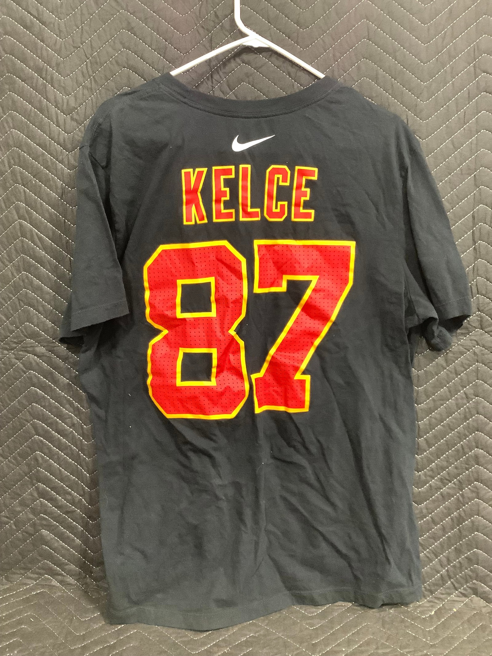 Kansas City Chiefs Travis Kelce tshirt(XXL): Kansas City Chiefs Travis Kelce tshirt(XXL)