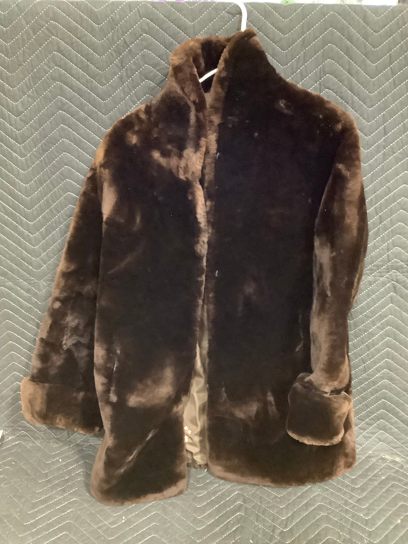 SJD Faux Fur Coat (no size): SJD Faux Fur Coat (no size)