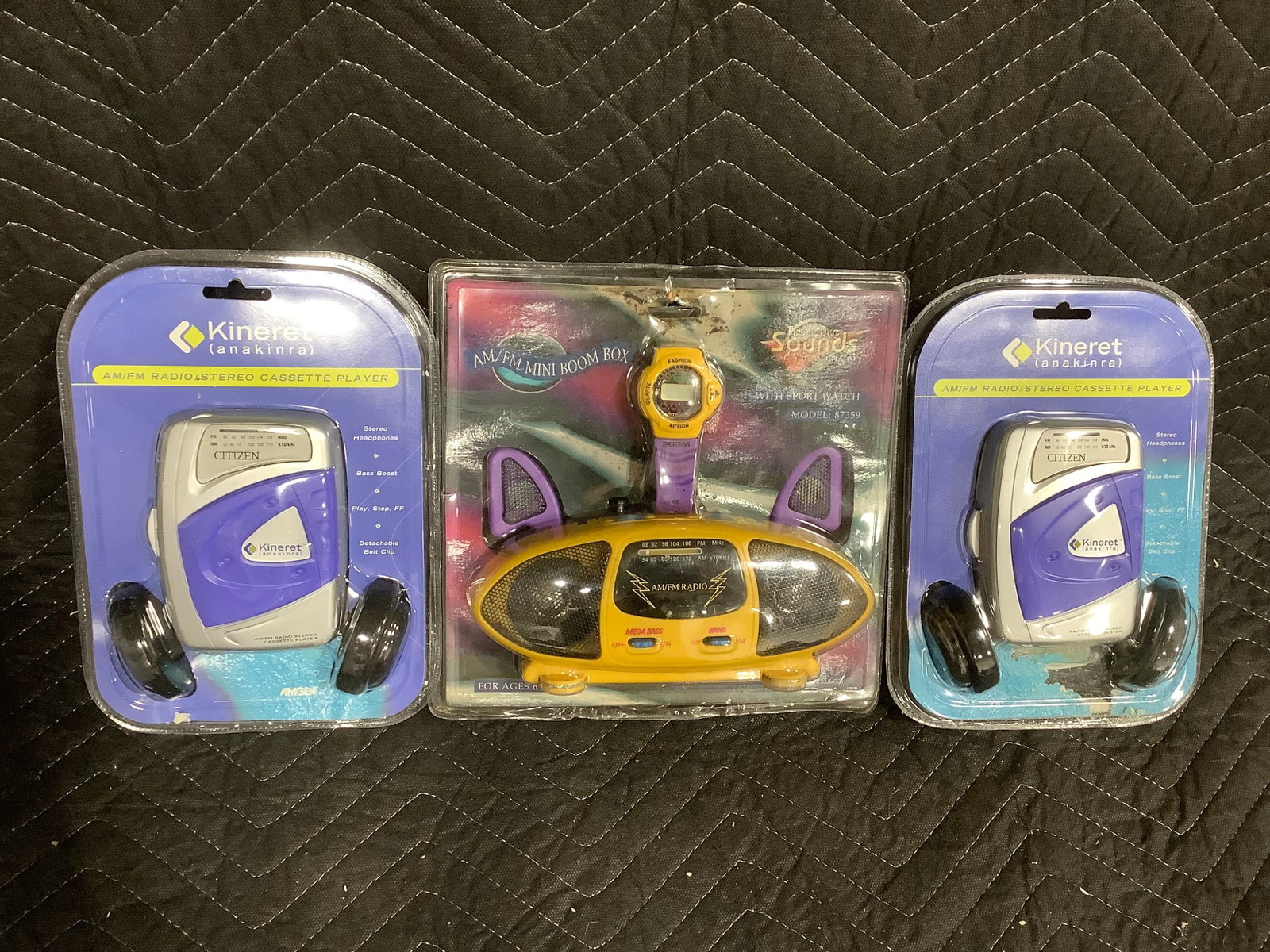 Kineret AM/FM Radios, and Mini Boom Box (model: 87359): Kineret AM/FM Radios, and Mini Boom Box (model: 87359)