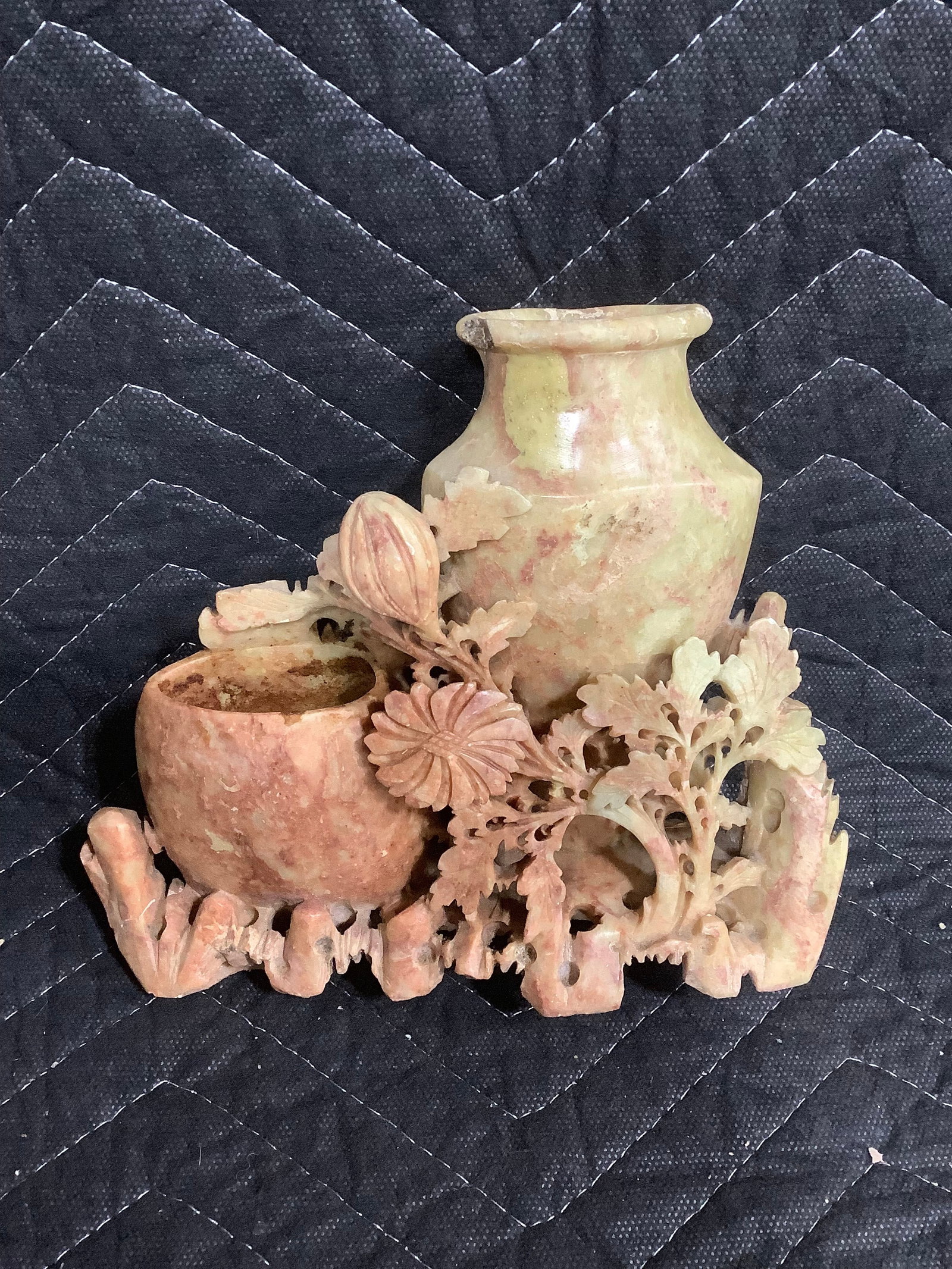 Chinese soapstone carving(6.25in tall-chip on top) (1 of 1)