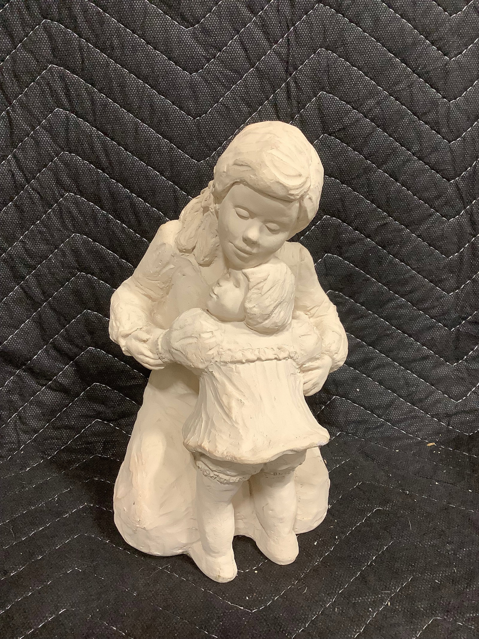 Austin sculpture, Bright Eyes(8.5in tall) (1 of 1)