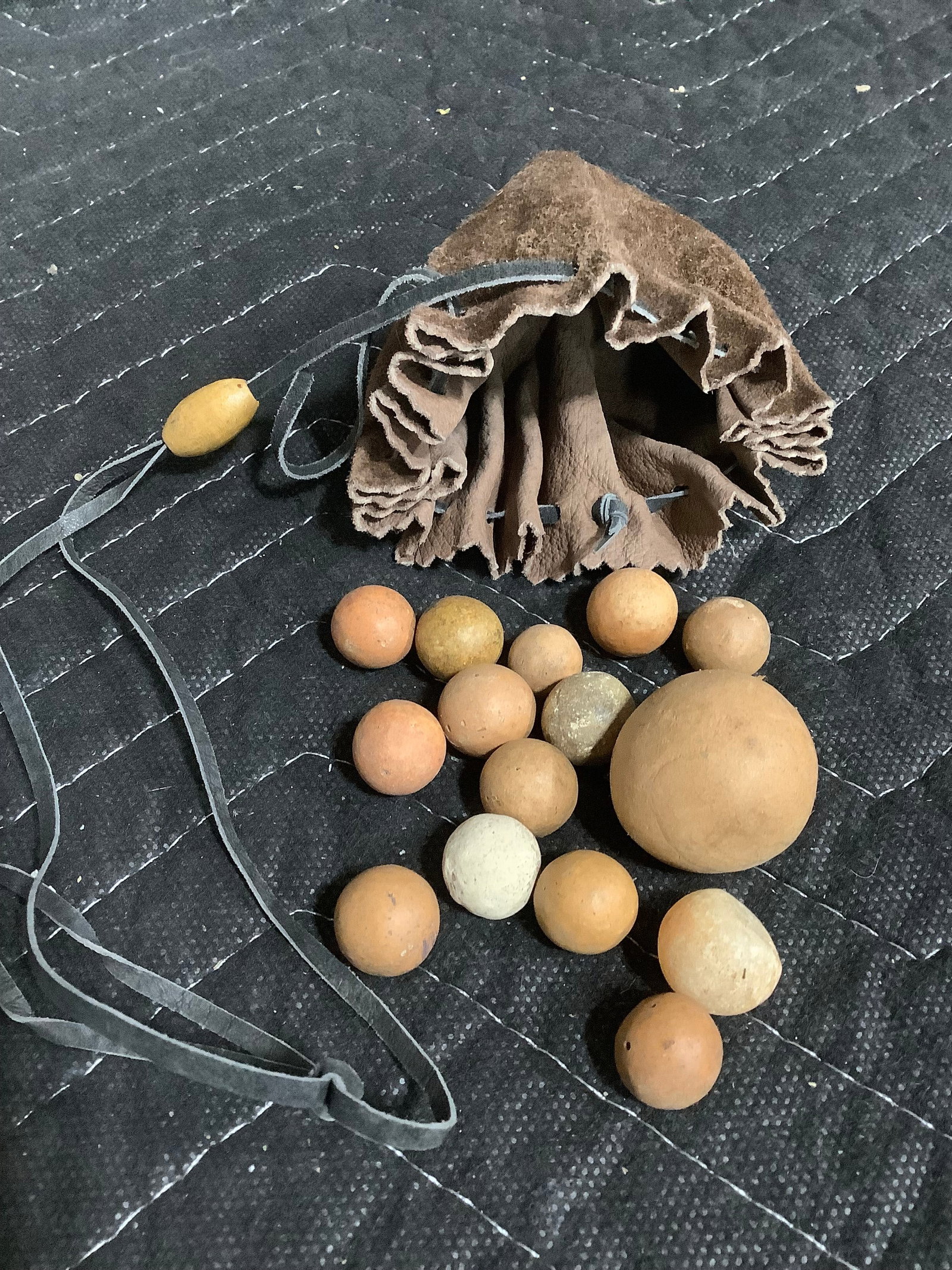 Vintage clay marbles (1 of 1)