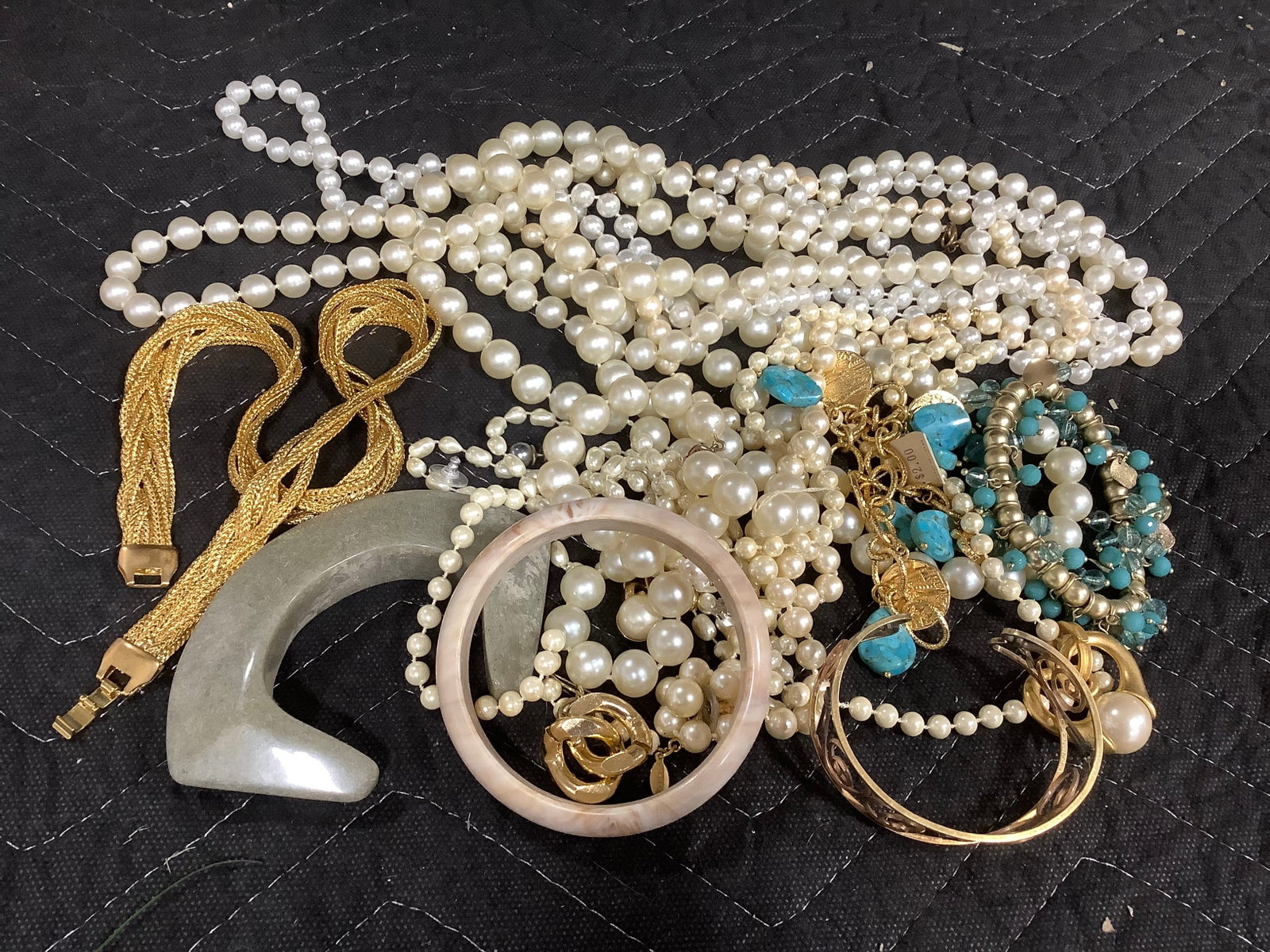 Costume jewelry (1 of 1)