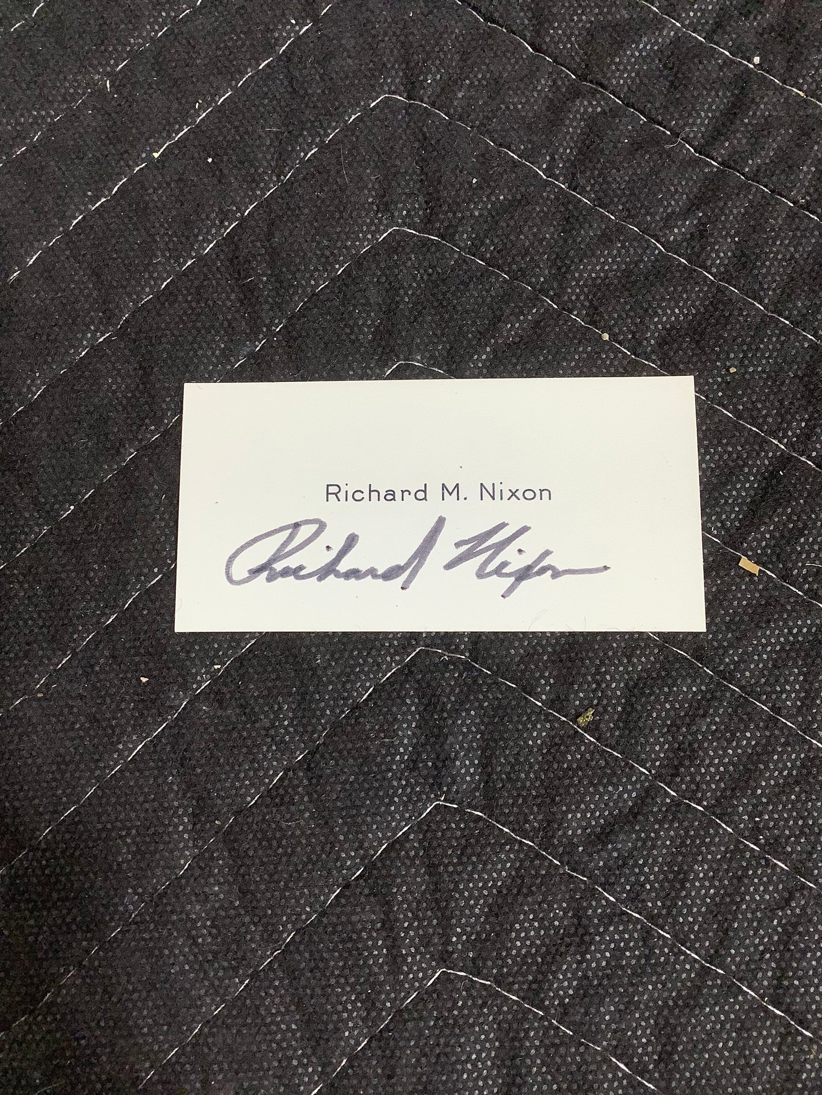 Richard Nixon signed card: Richard Nixon signed card