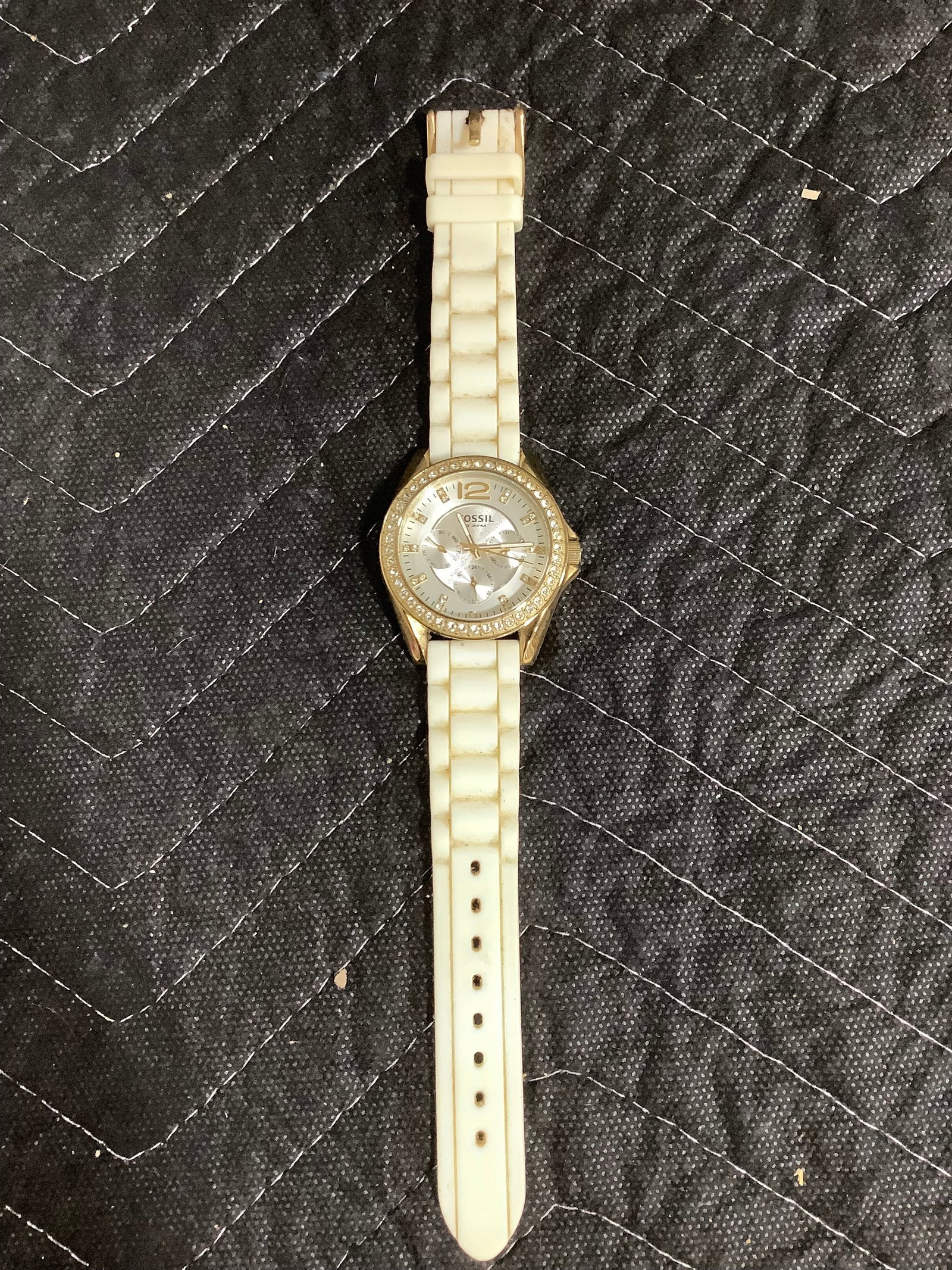 Fossil watch (1 of 1)