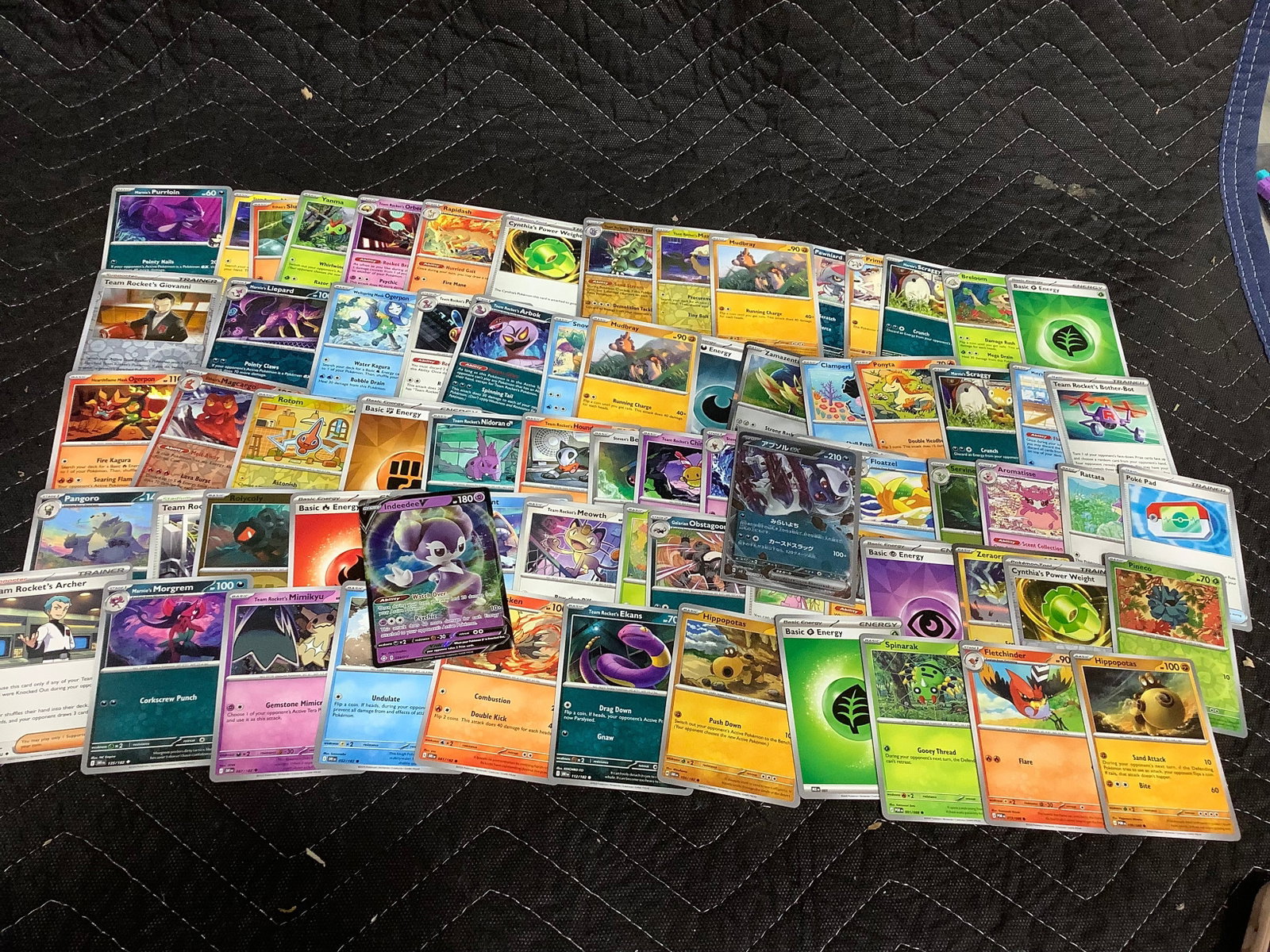 Various Pokemon cards: Various Pokemon cards