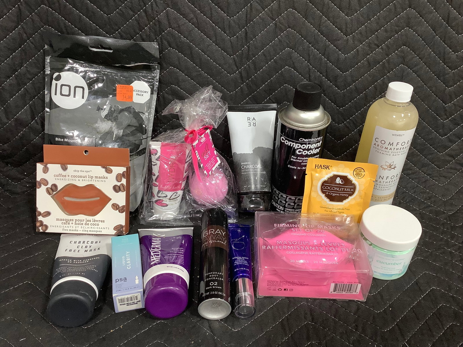 Ion bike mount, Mederma scar cream, and various hygiene/beauty products: Ion bike mount, Mederma scar cream, and various hygiene/beauty products