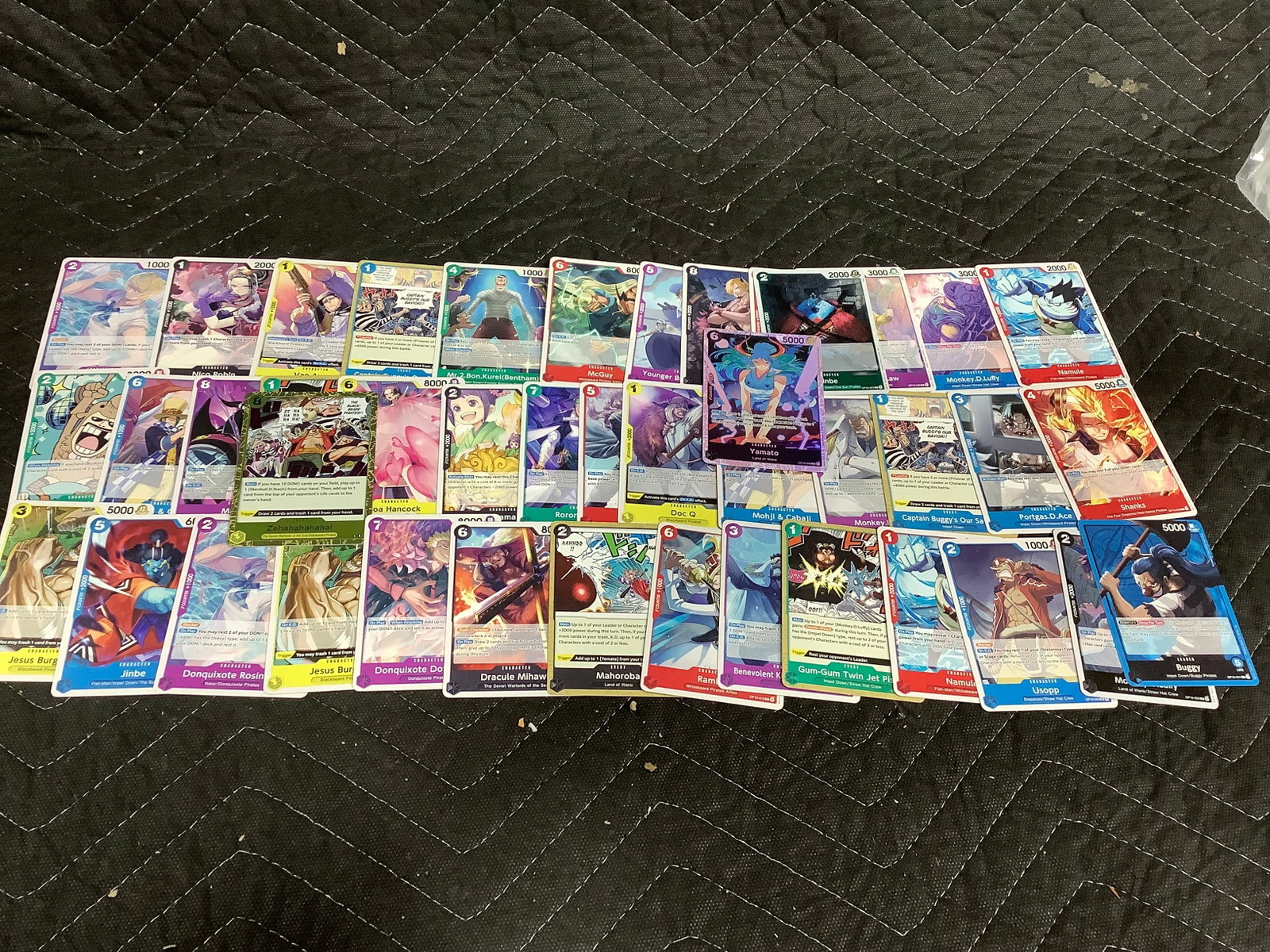 One piece collectible cards (1 of 1)