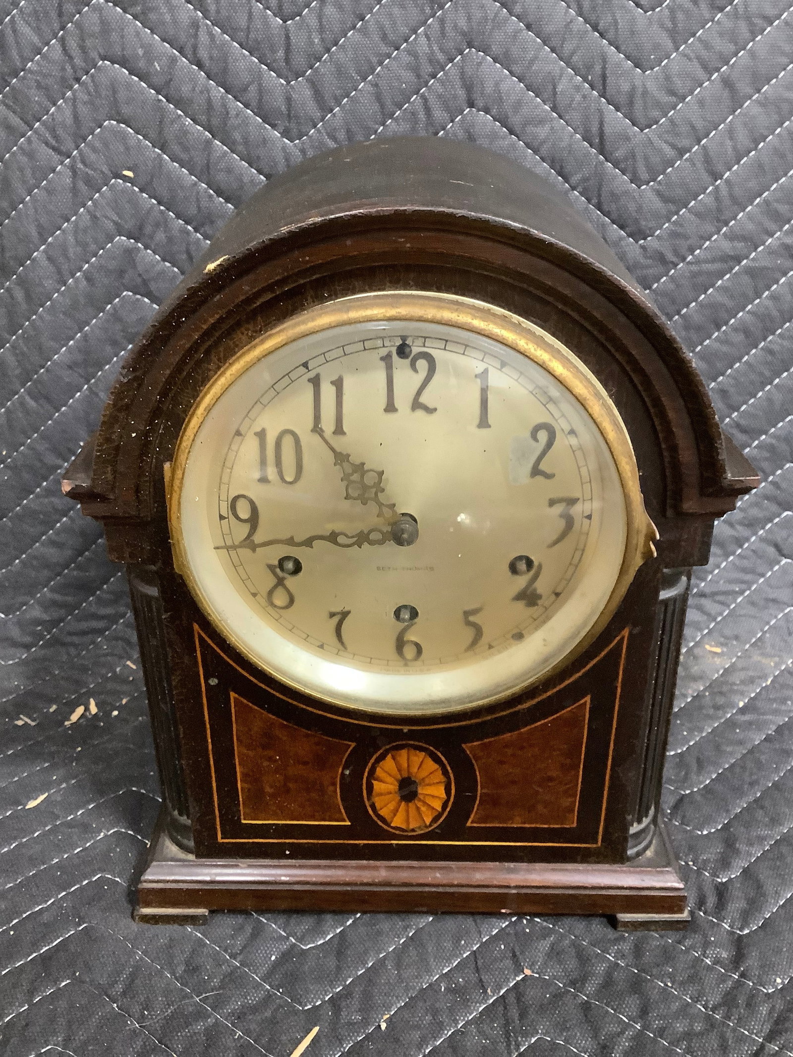 Vintage Seth Thomas round top mantel clock(10.5in tall) (1 of 1)