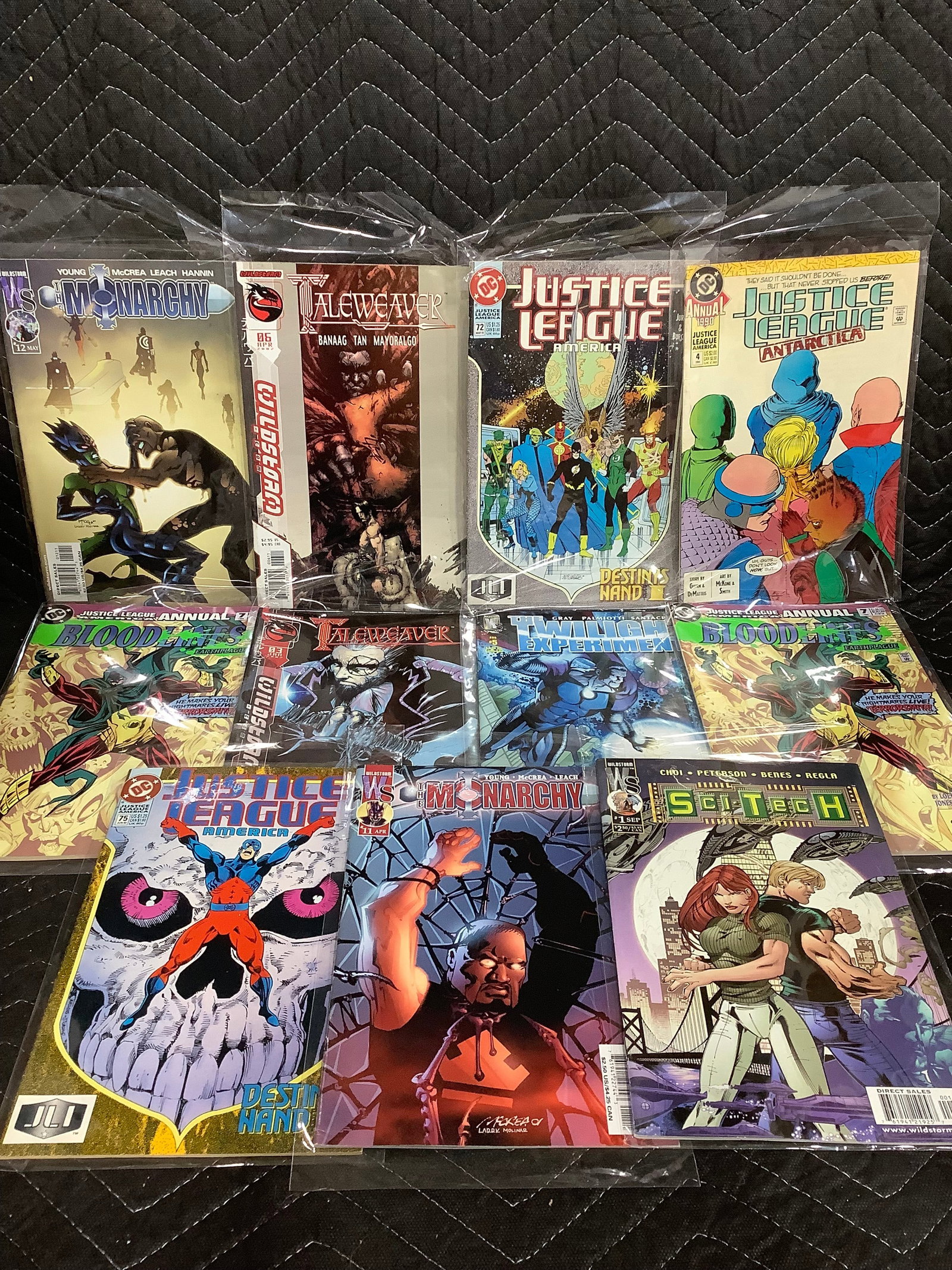 Various comics (1 of 1)
