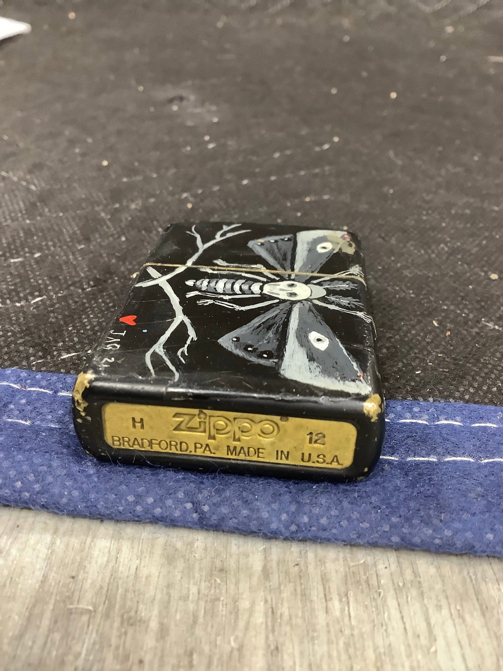 Brass zippo lighter (1 of 1)