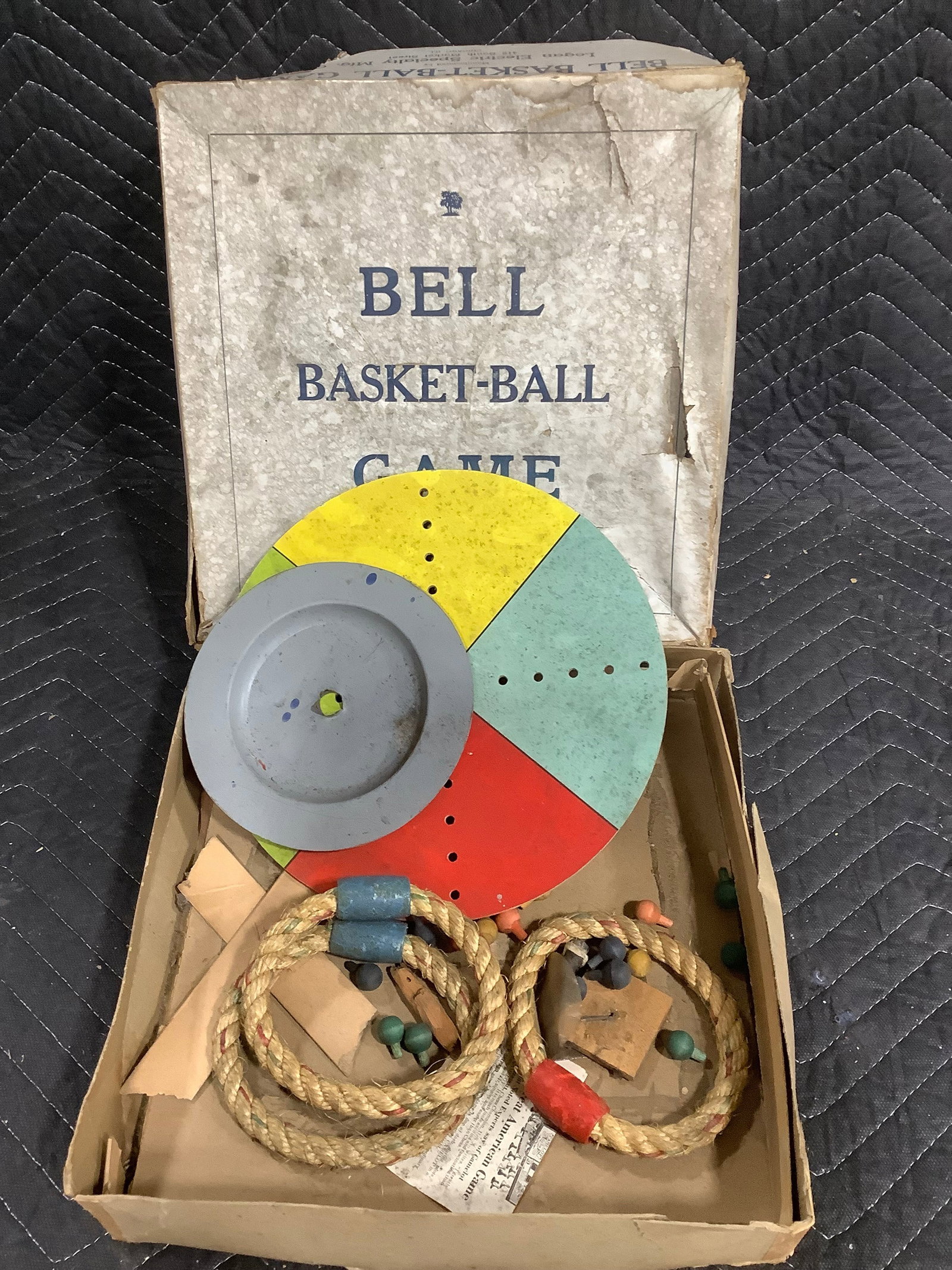 Vintage bell basketball game (1 of 1)