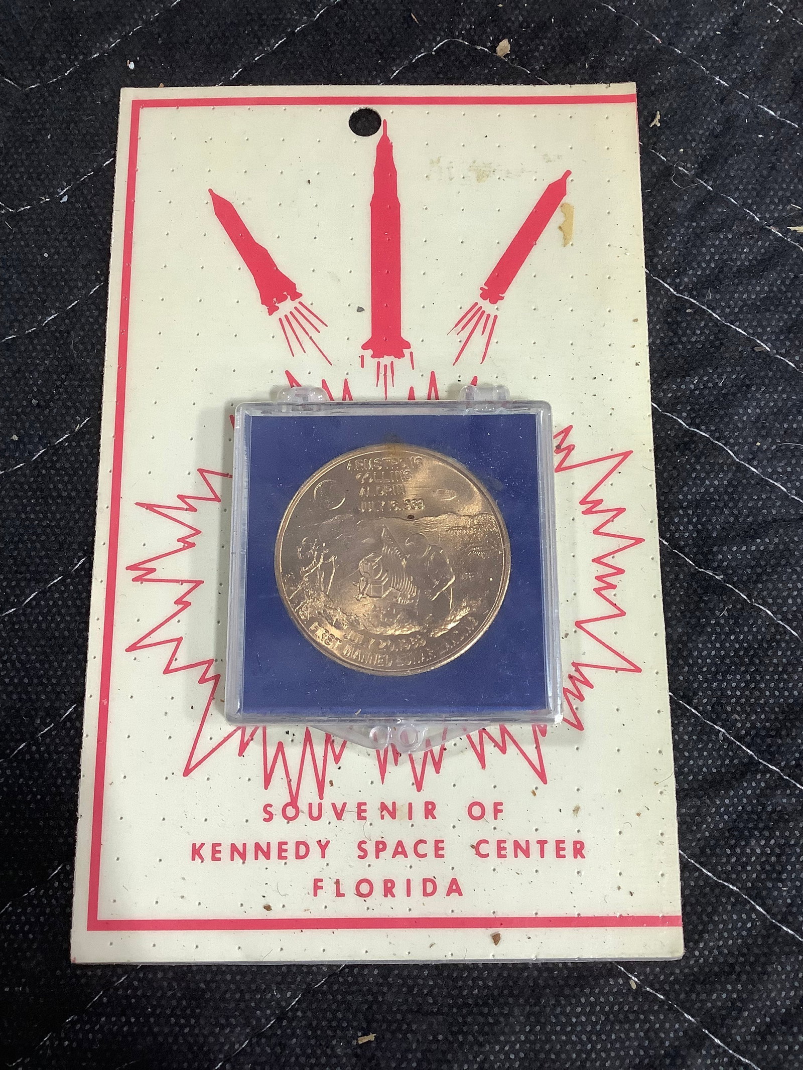 Souvenir of Kennedy Space Center Florida coin: Souvenir of Kennedy Space Center Florida coin