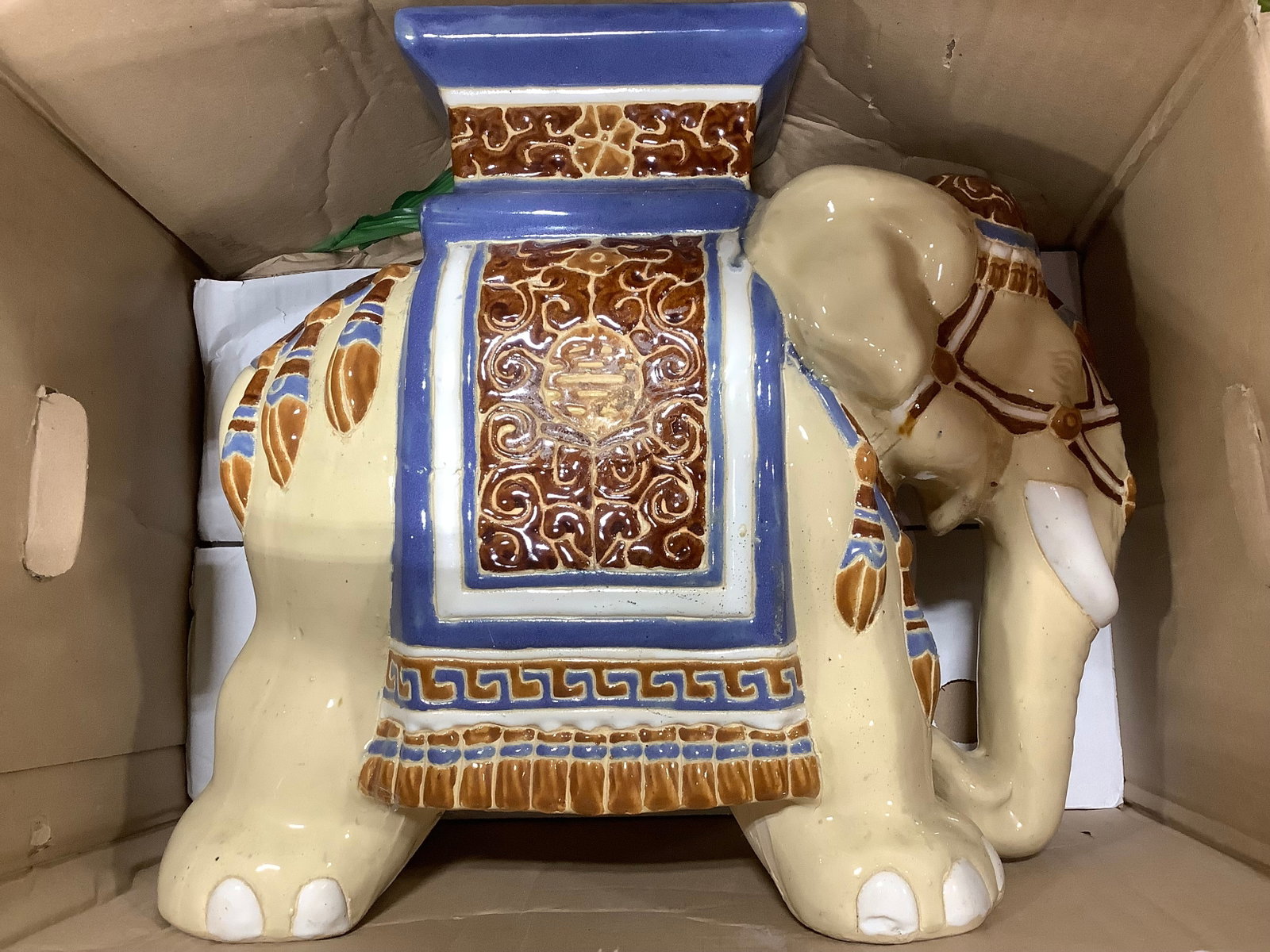 Vintage asian style ceramic elephant plant stand(17intall) (1 of 1)