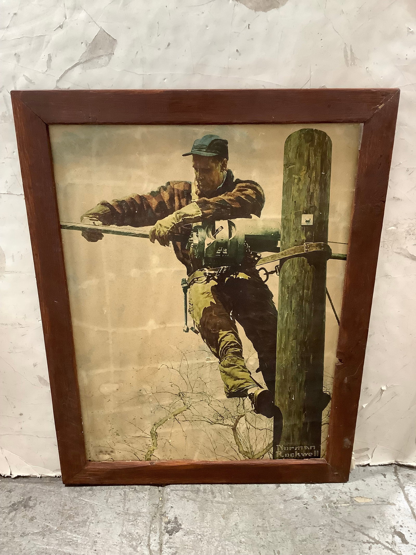 The Lineman 1948 Norman Rockwell framed print(28inx35.5in-loose frame): The Lineman 1948 Norman Rockwell framed print(28inx35.5in-loose frame)