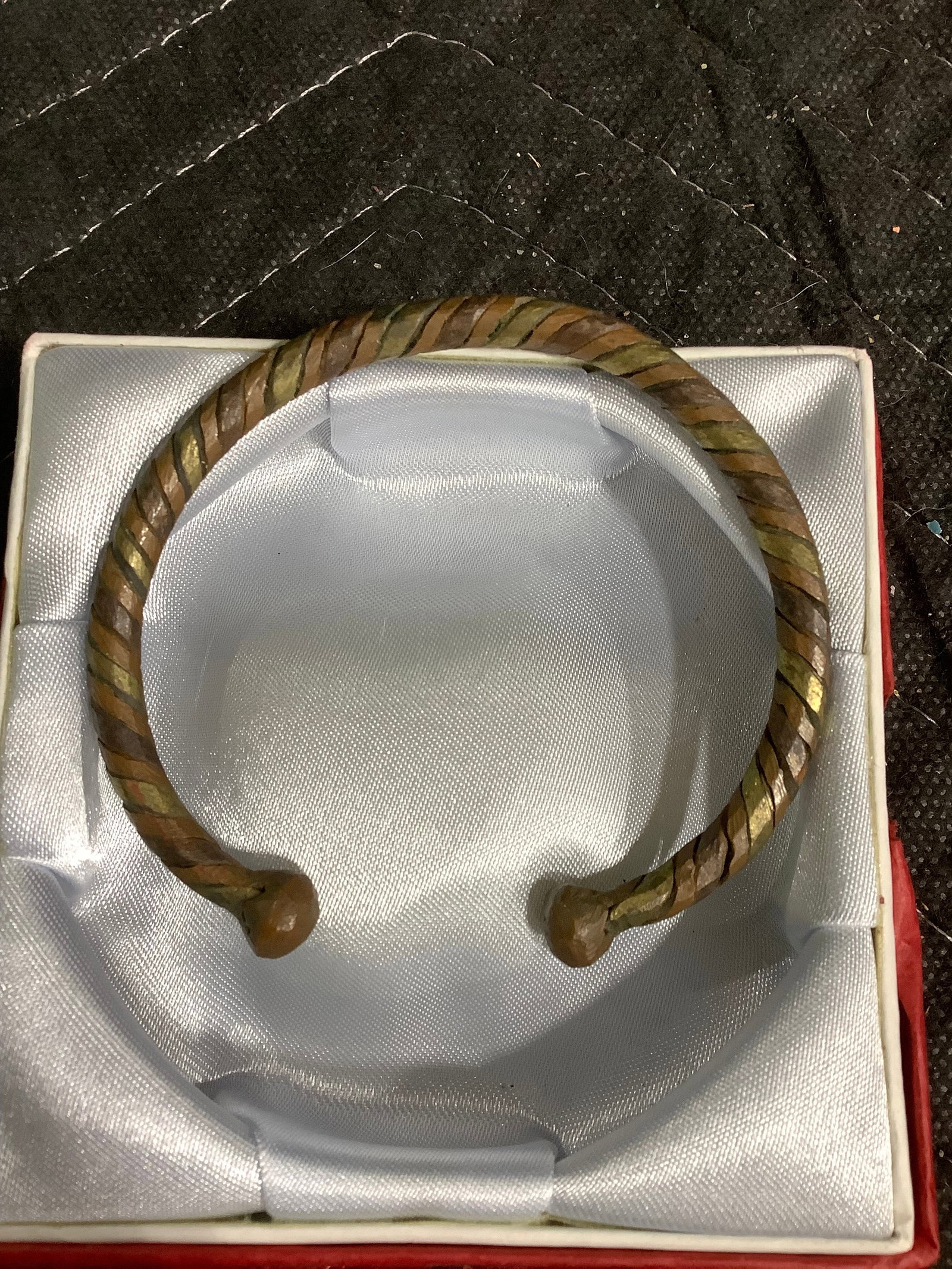 Vintage brass bunneted copper braided cuff: Vintage brass bunneted copper braided cuff