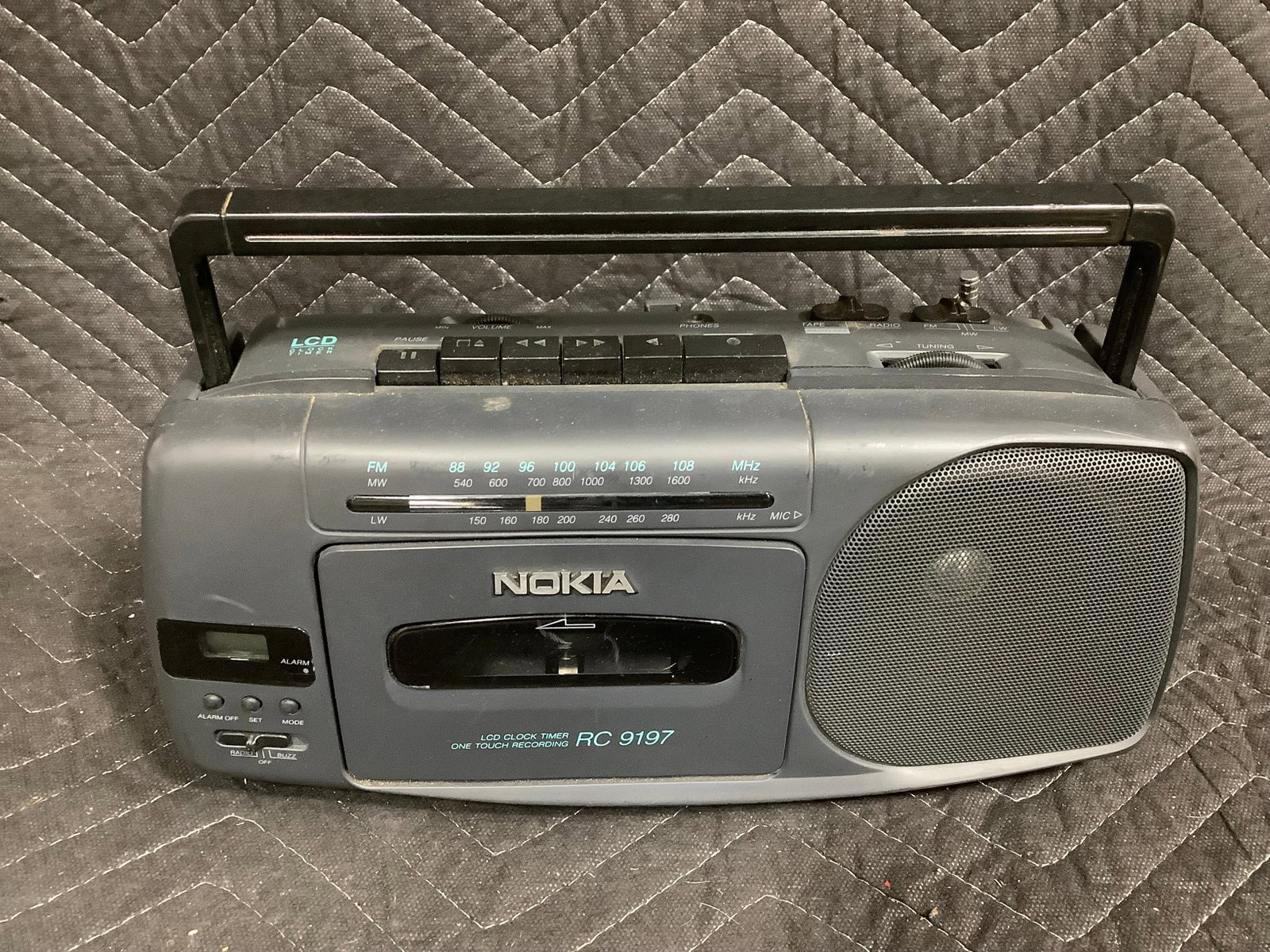Nokia radio(RC 9197) (1 of 1)
